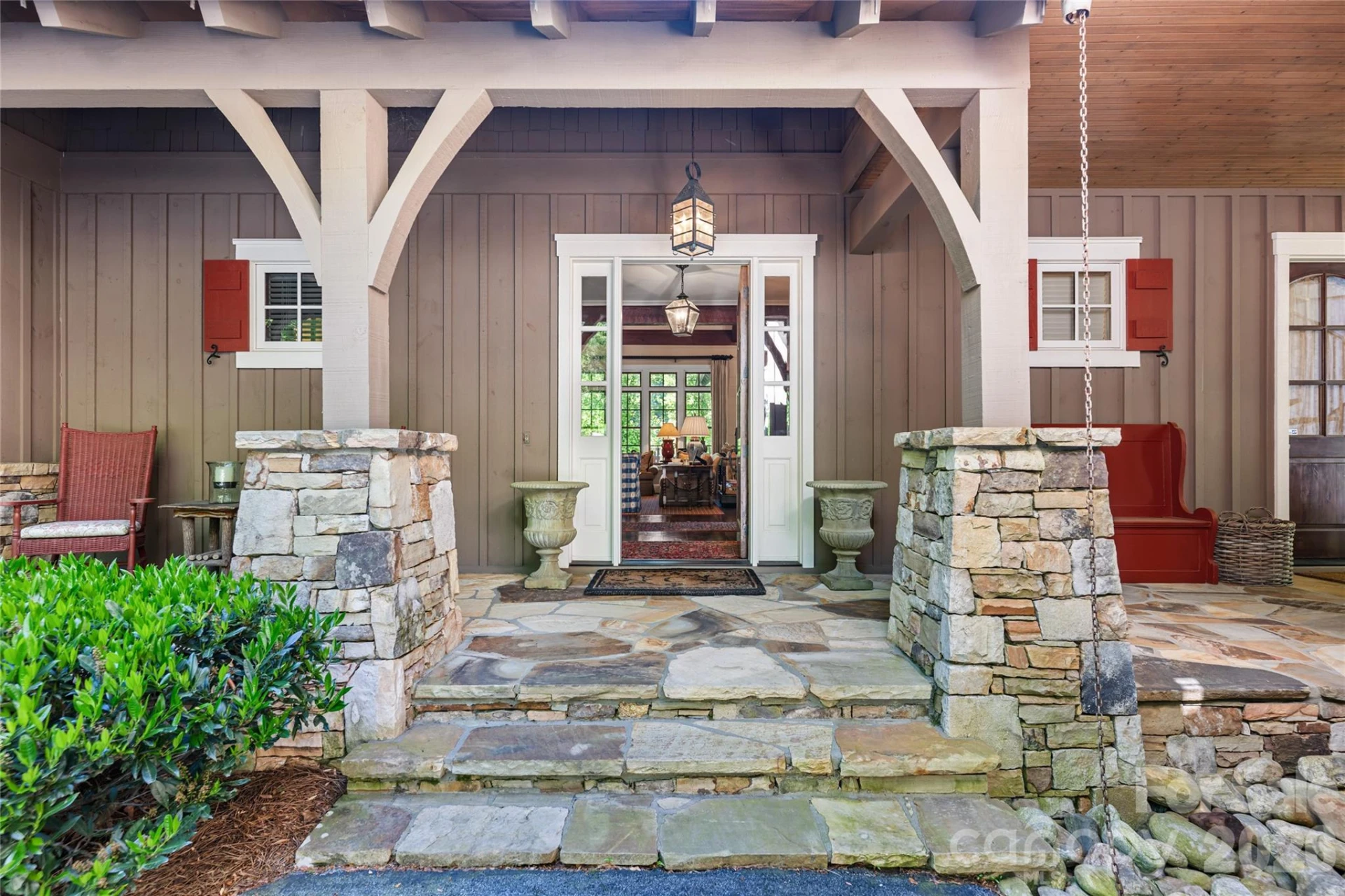 1585 Cold Mountain Road - Photo 2