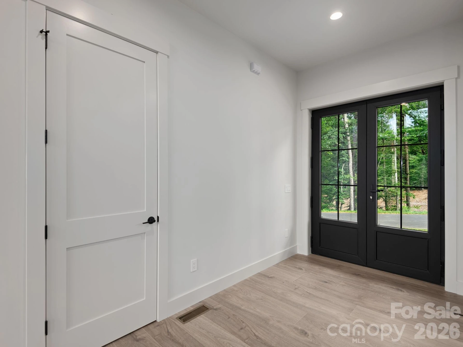148 Reserve Way - Photo 4