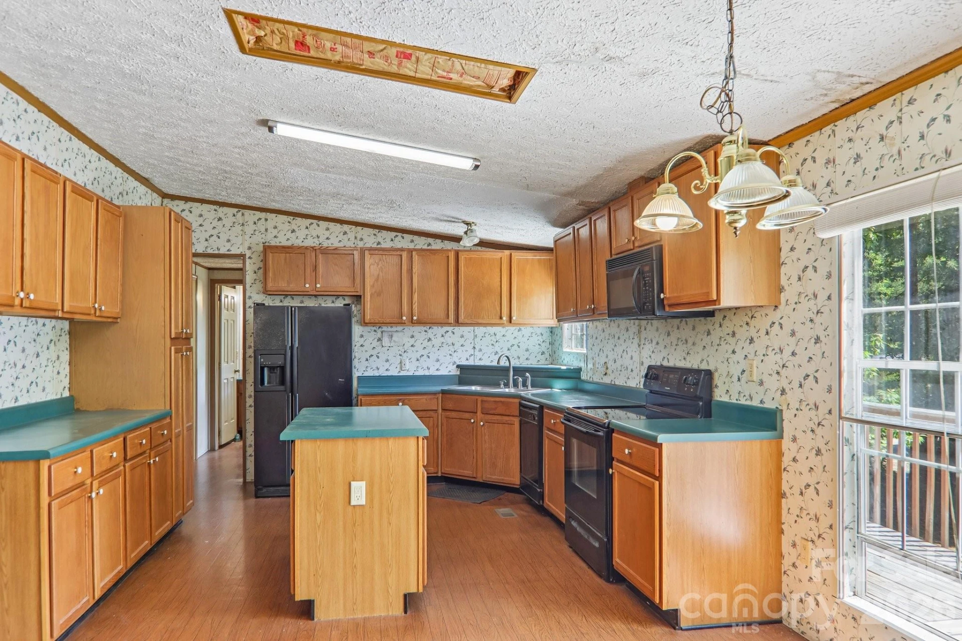 125 Cove Creek Drive - Photo 17