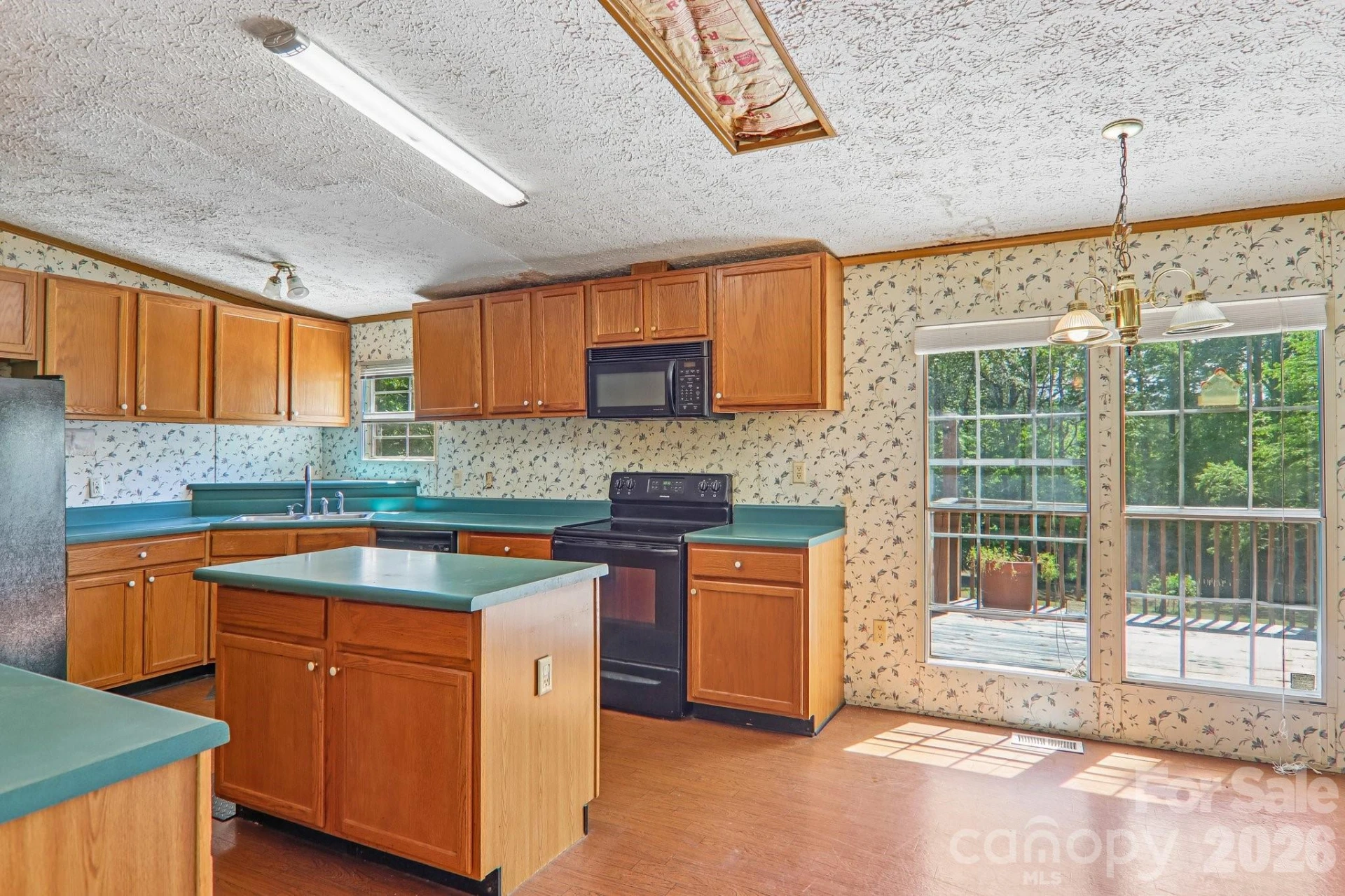 125 Cove Creek Drive - Photo 18
