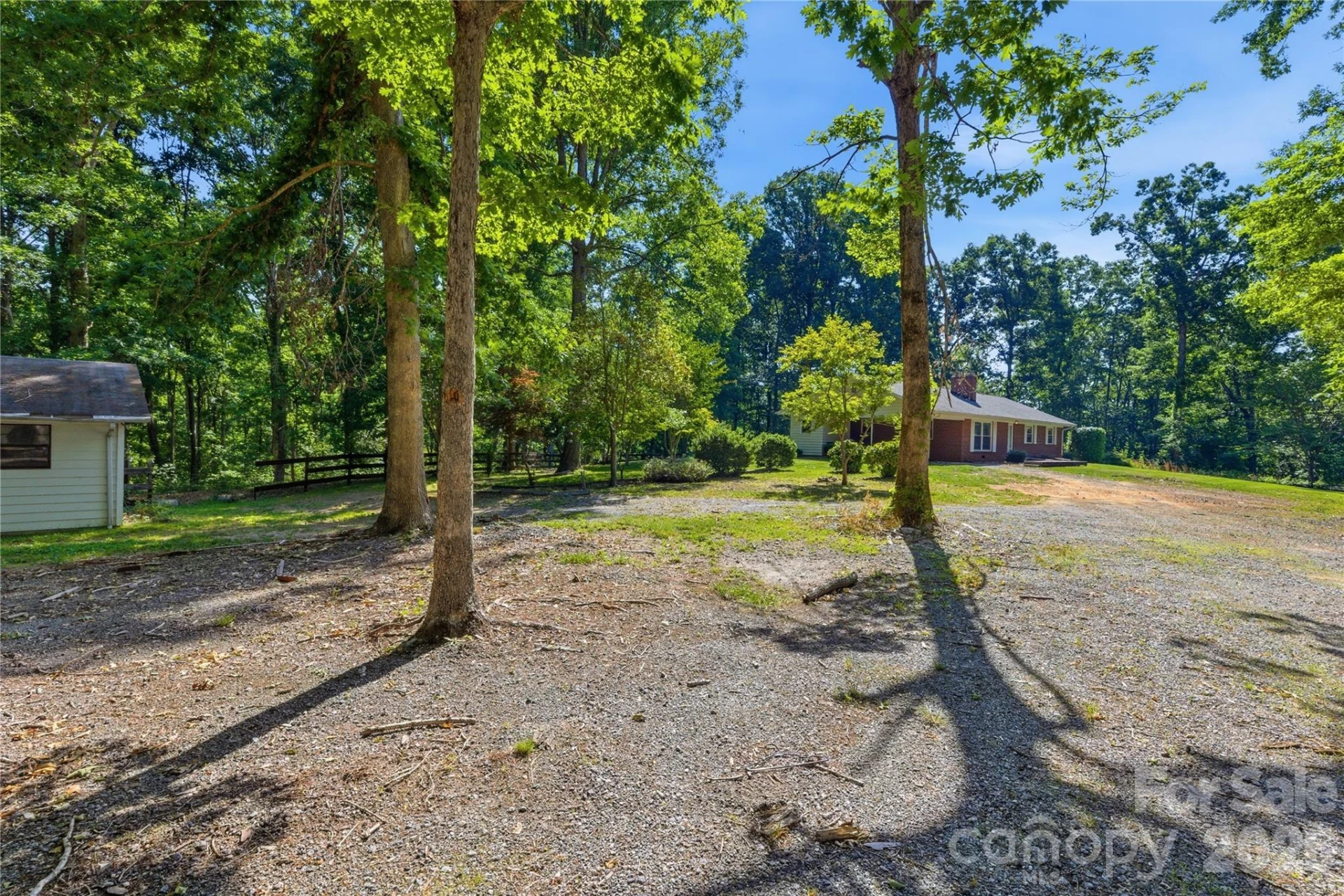 4411 US 221 Highway - Photo 23