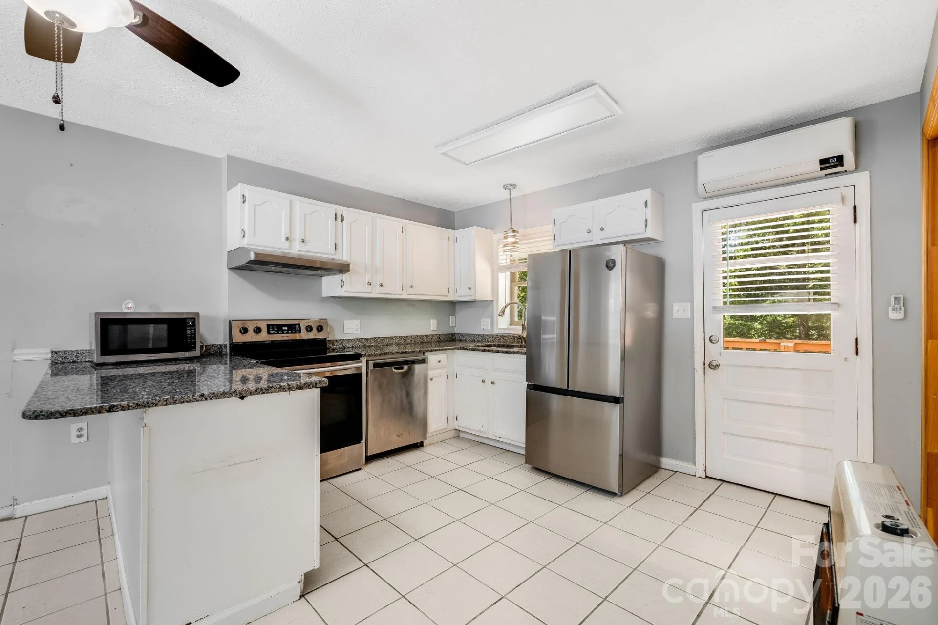 67 Banks Town Road - Photo 4