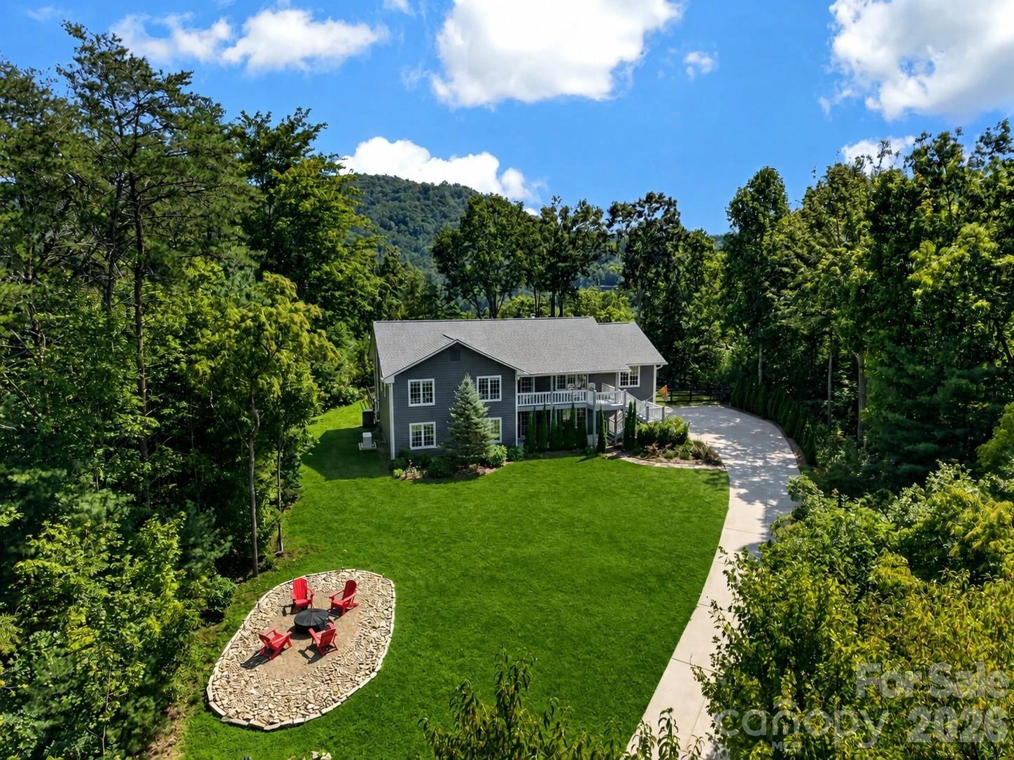 152 Skyview Circle