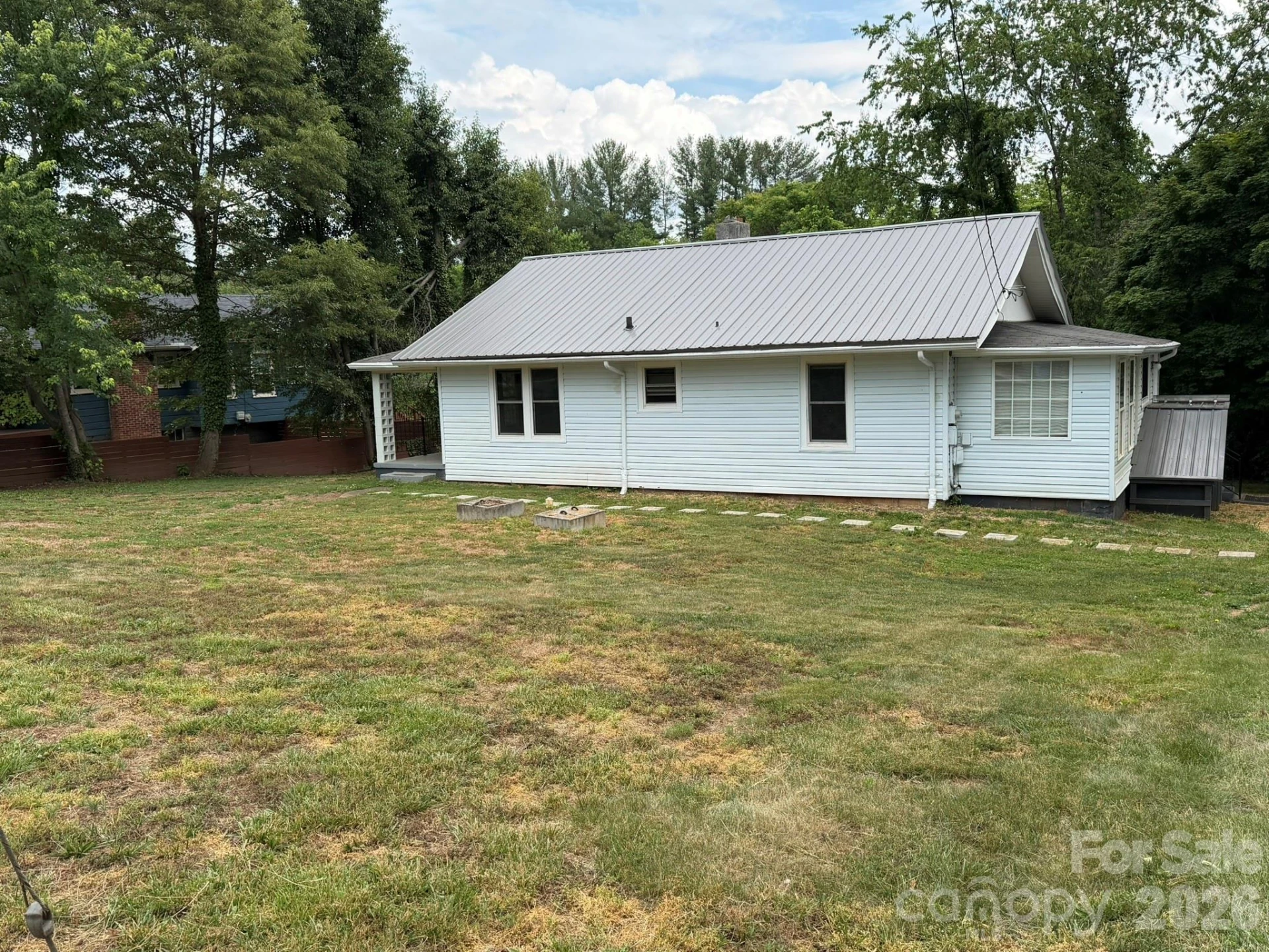 41 Oak Hill Drive - Photo 4