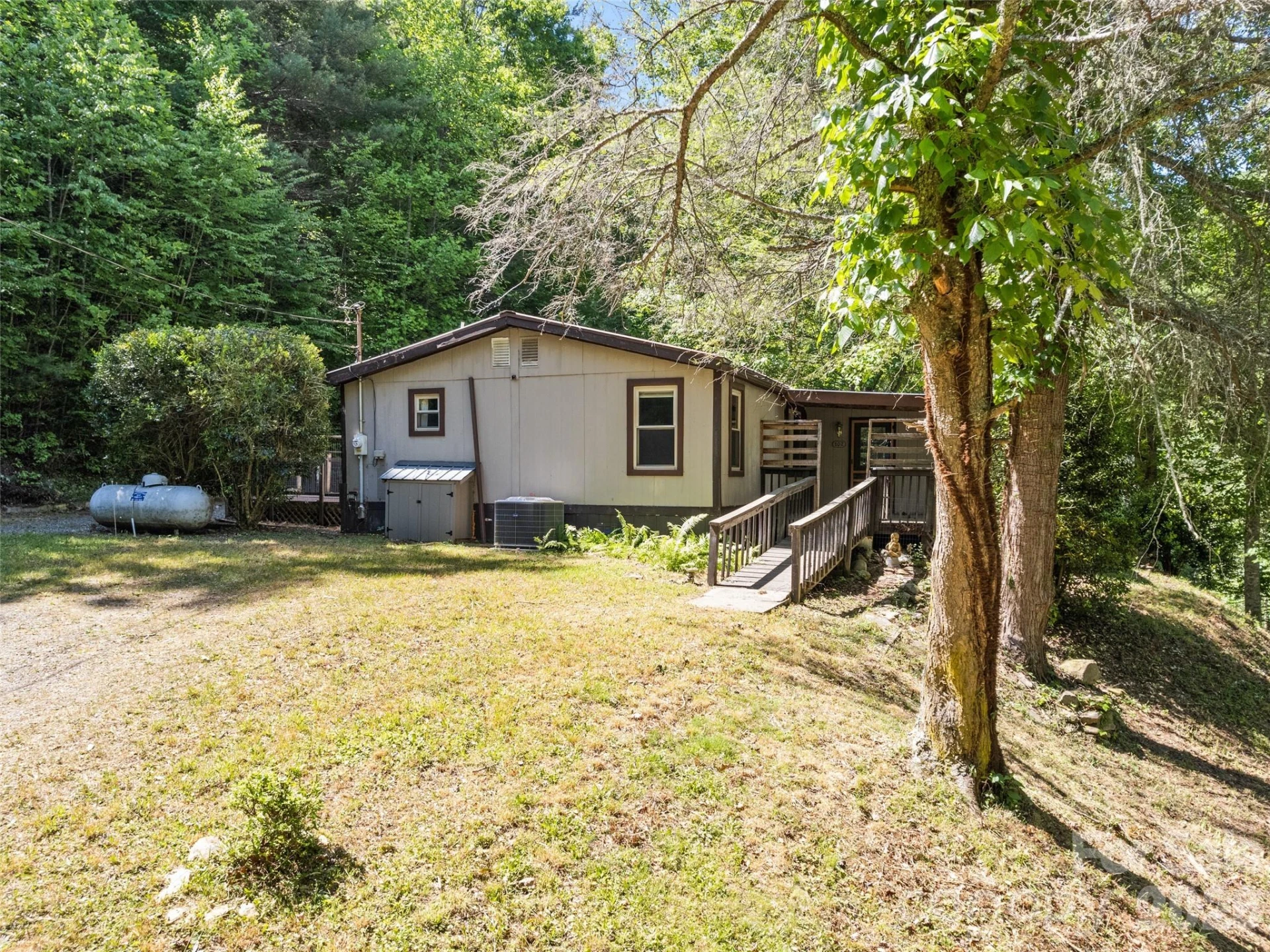 102 Serenity Lane - Photo 11