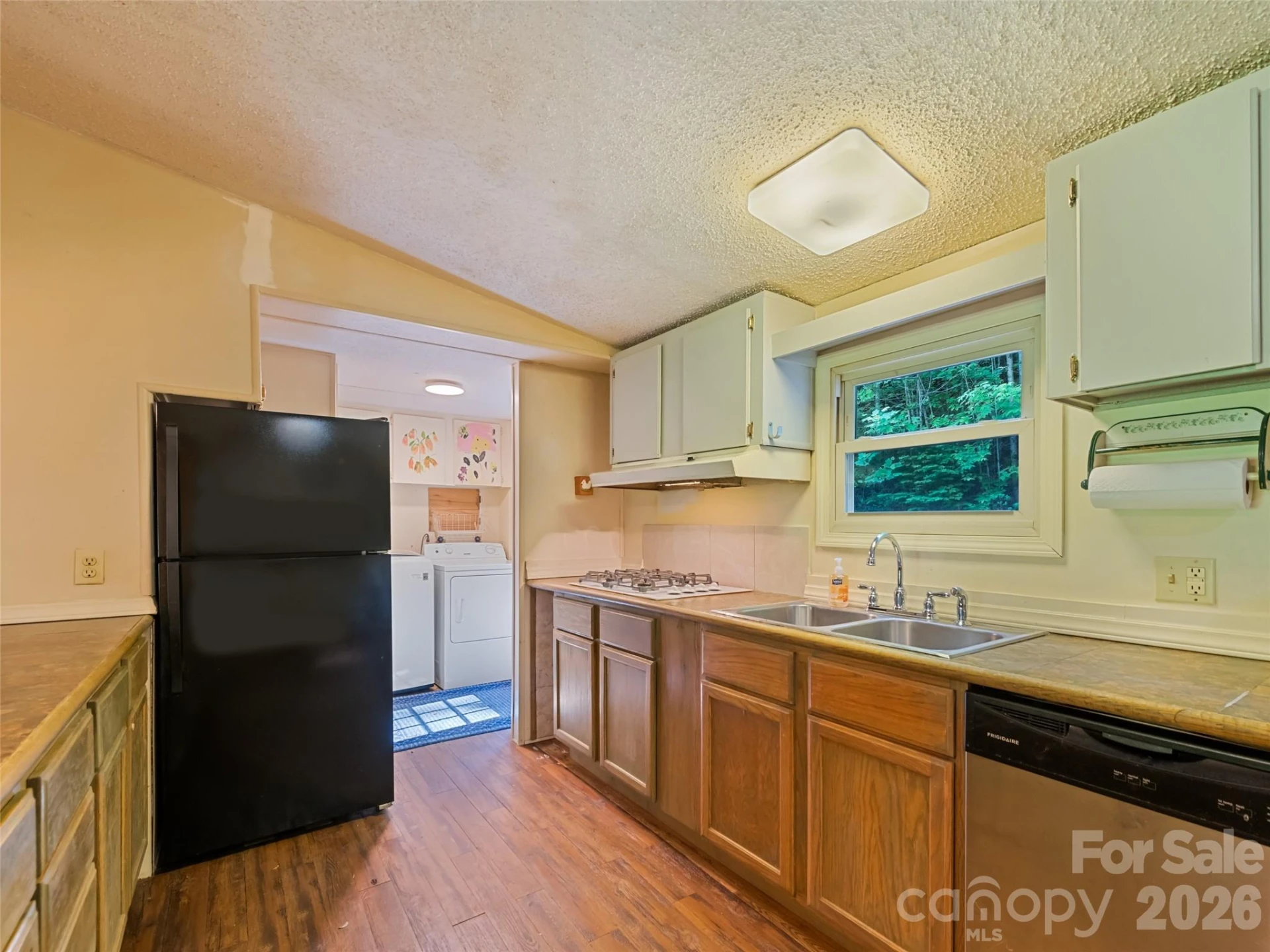 102 Serenity Lane - Photo 18