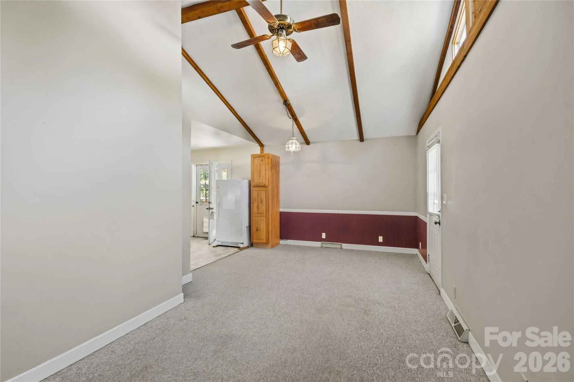 75 Hawthorne Drive - Photo 12