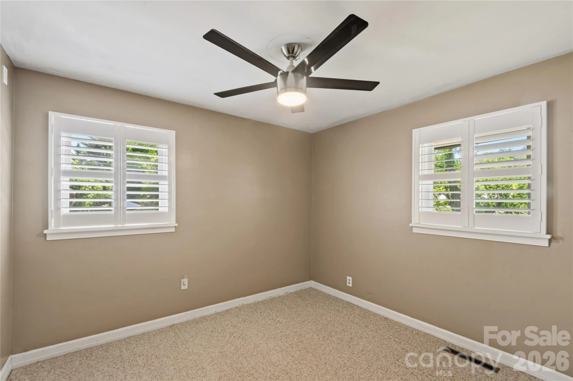 75 Hawthorne Drive - Photo 22