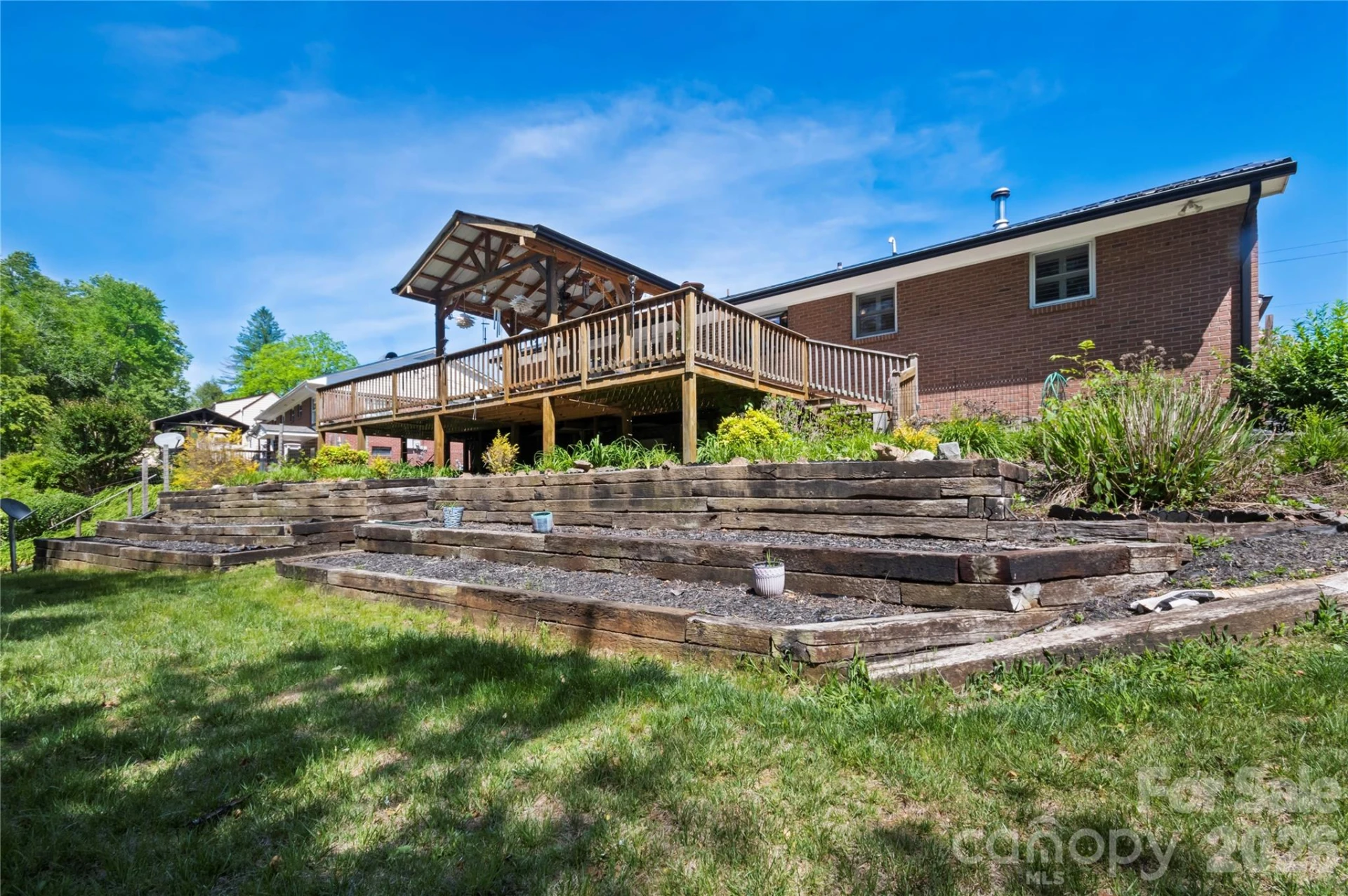 75 Hawthorne Drive - Photo 28