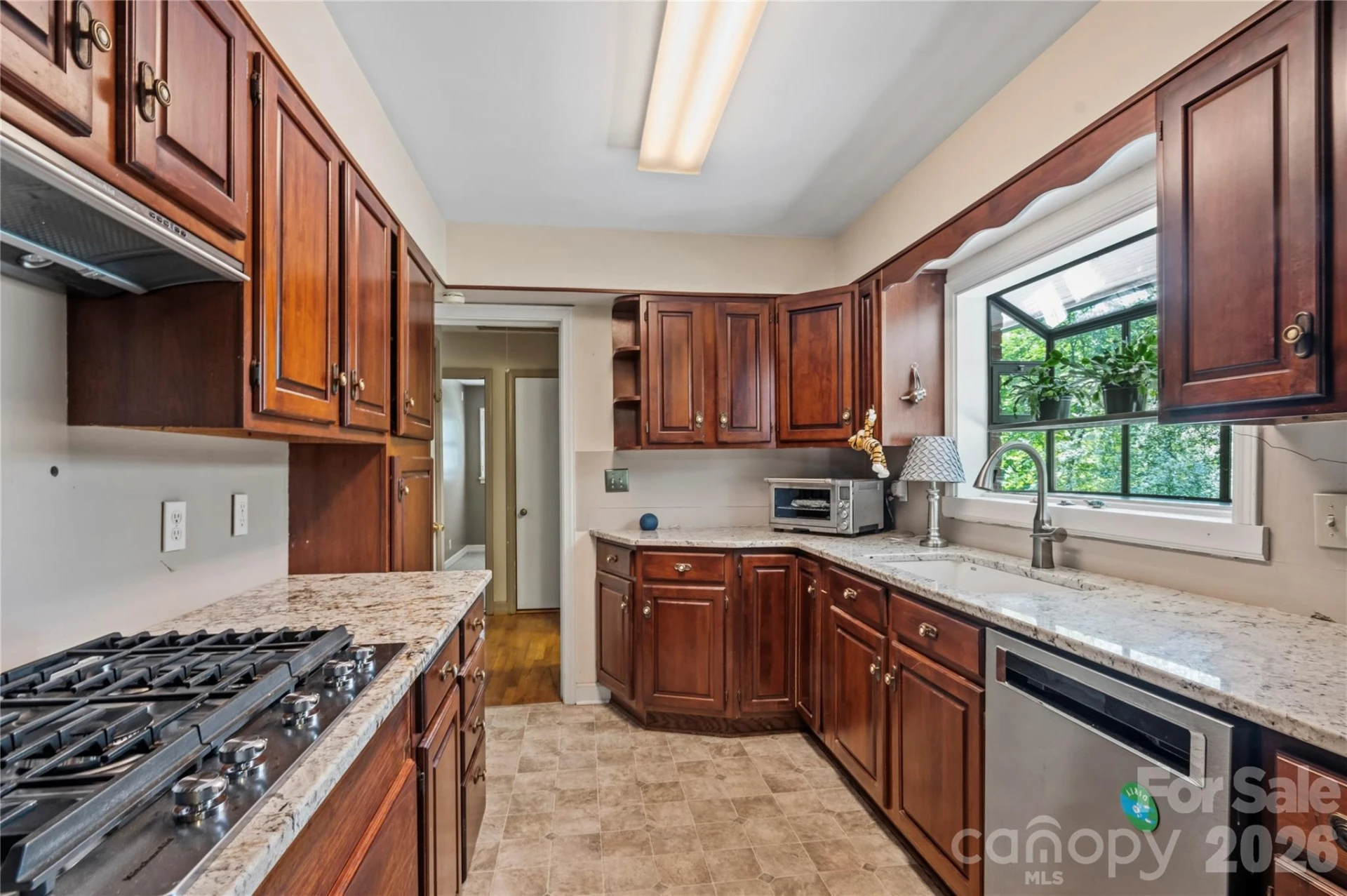 75 Hawthorne Drive - Photo 9