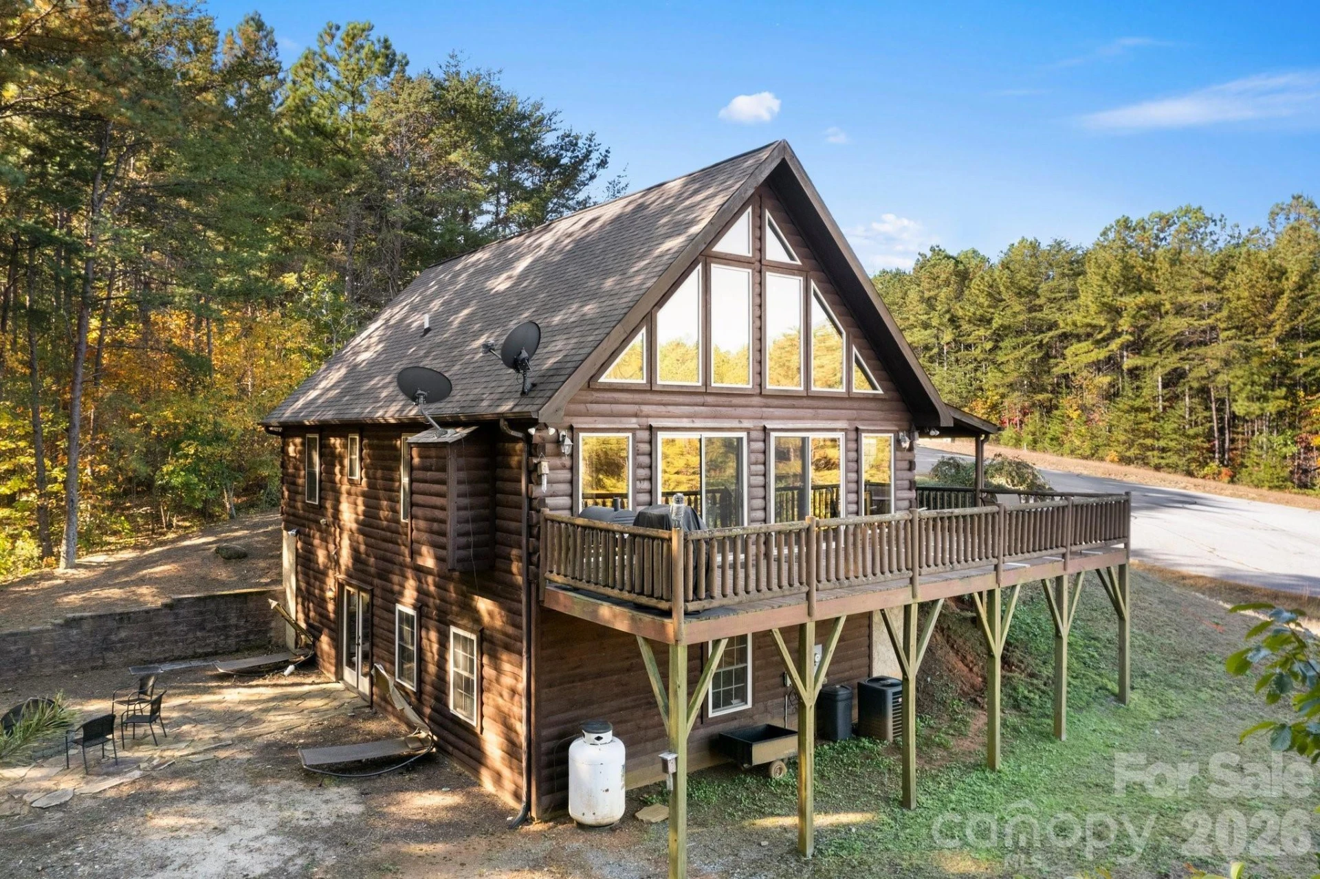 105 Palisade Drive - Photo 3