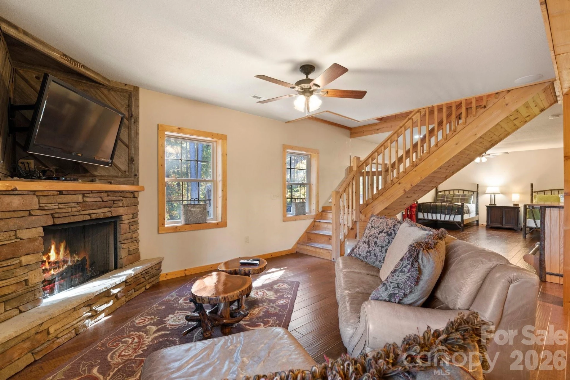 105 Palisade Drive - Photo 32