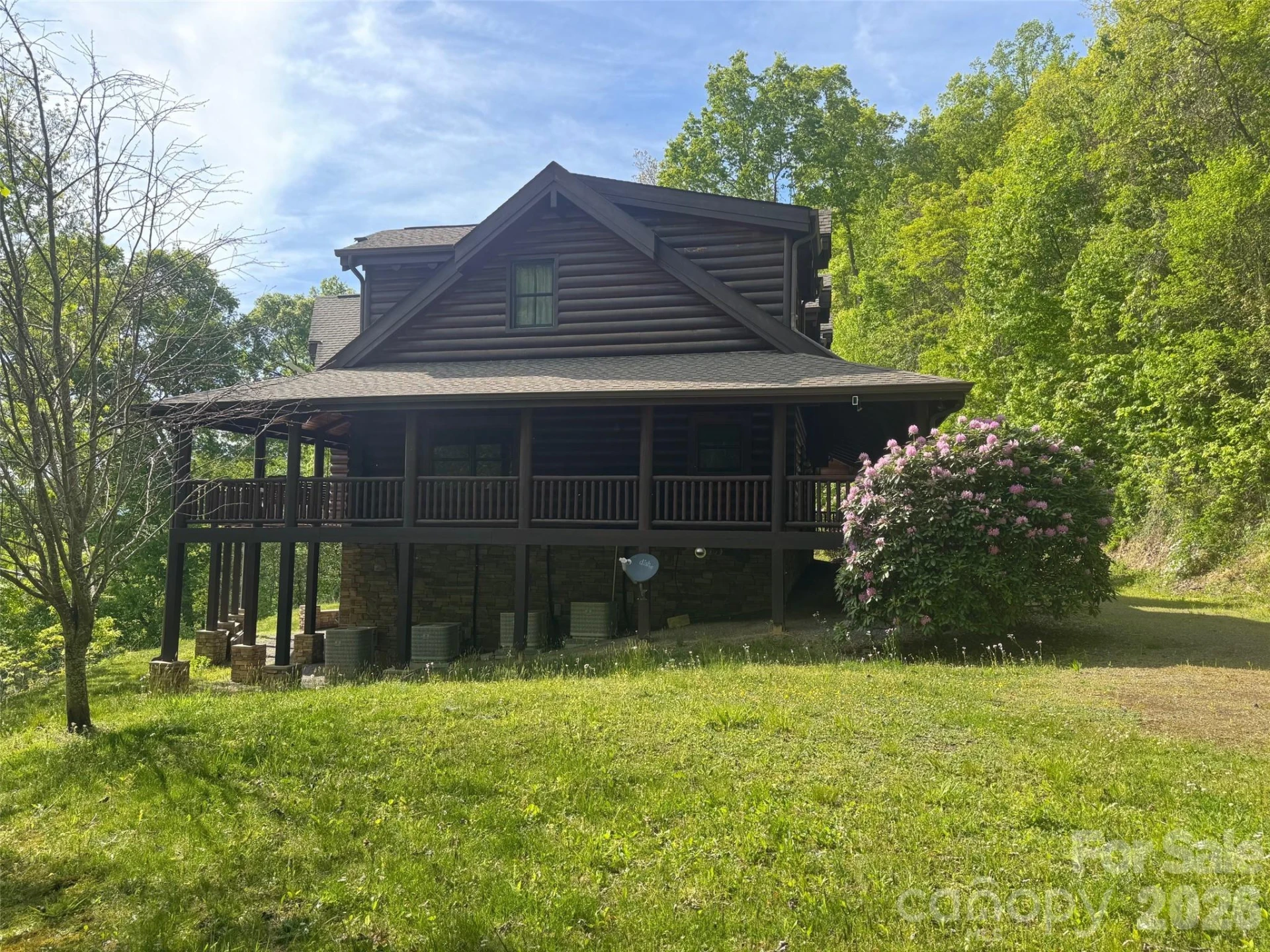 686 Hyacinth Drive - Photo 18