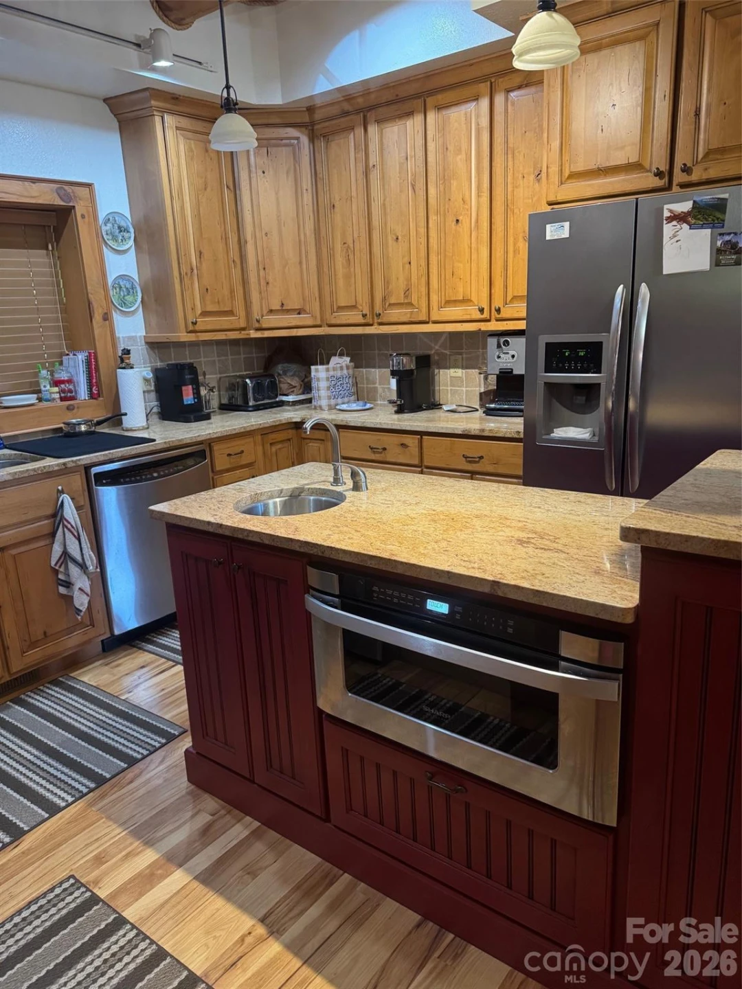 686 Hyacinth Drive - Photo 26