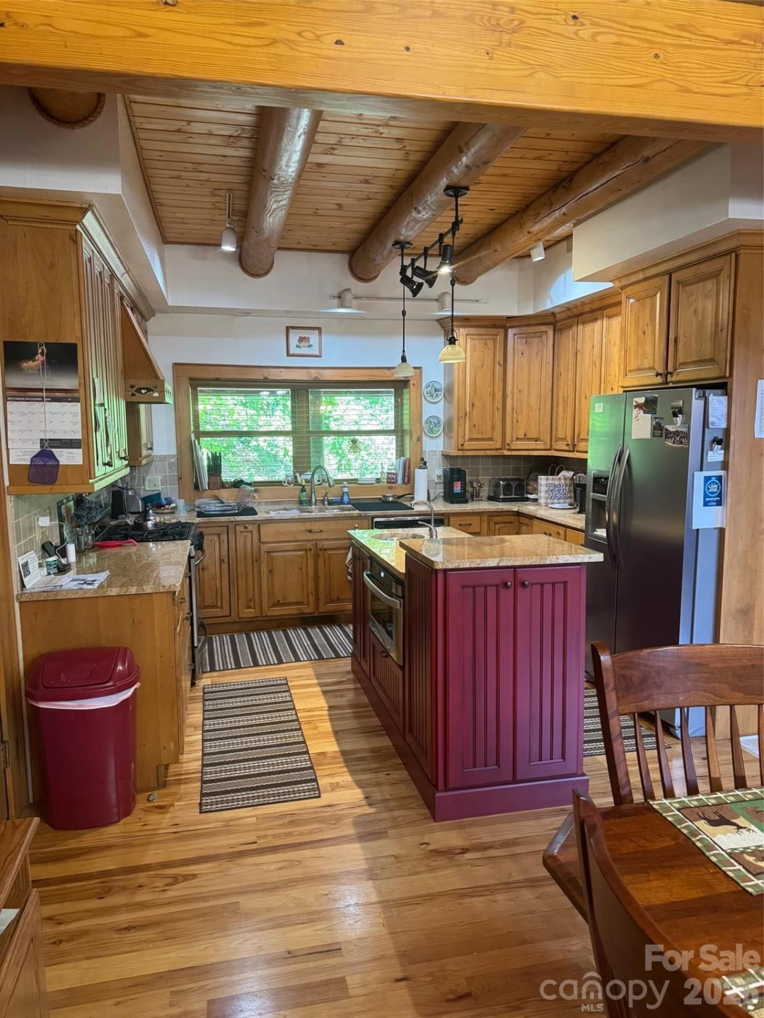 686 Hyacinth Drive - Photo 13