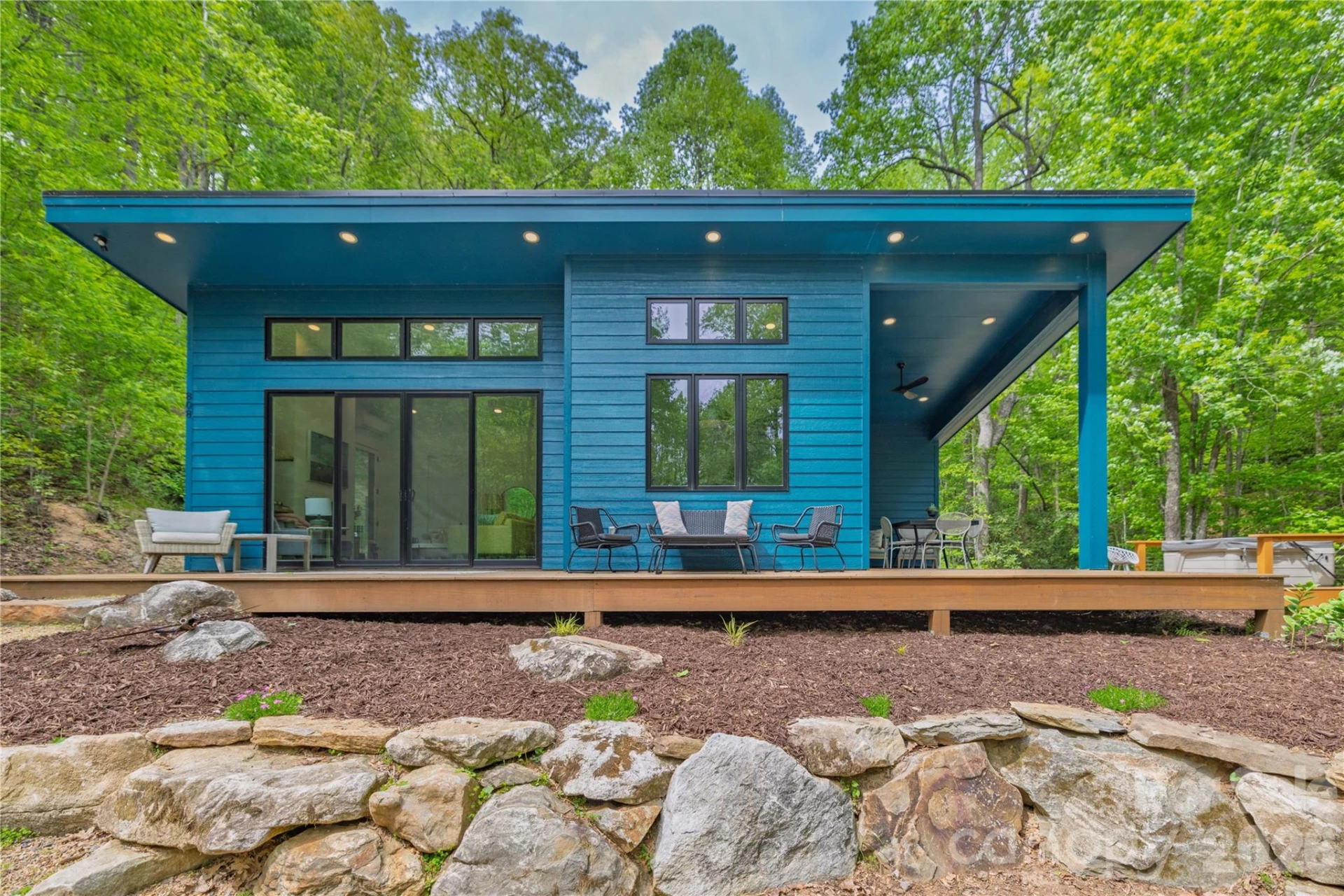 808 Mountain Cove Road