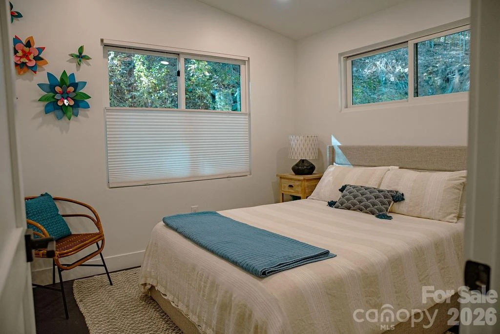 808 Mountain Cove Road - Photo 17