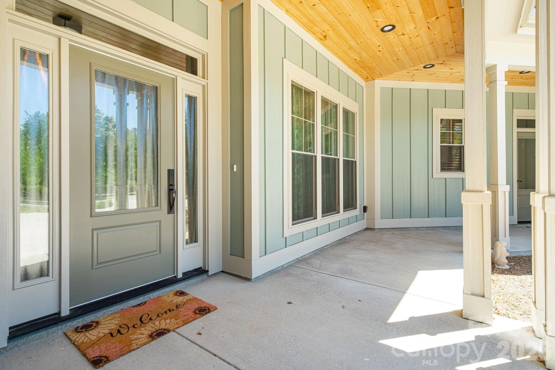 30 Shipman Parkway - Photo 3