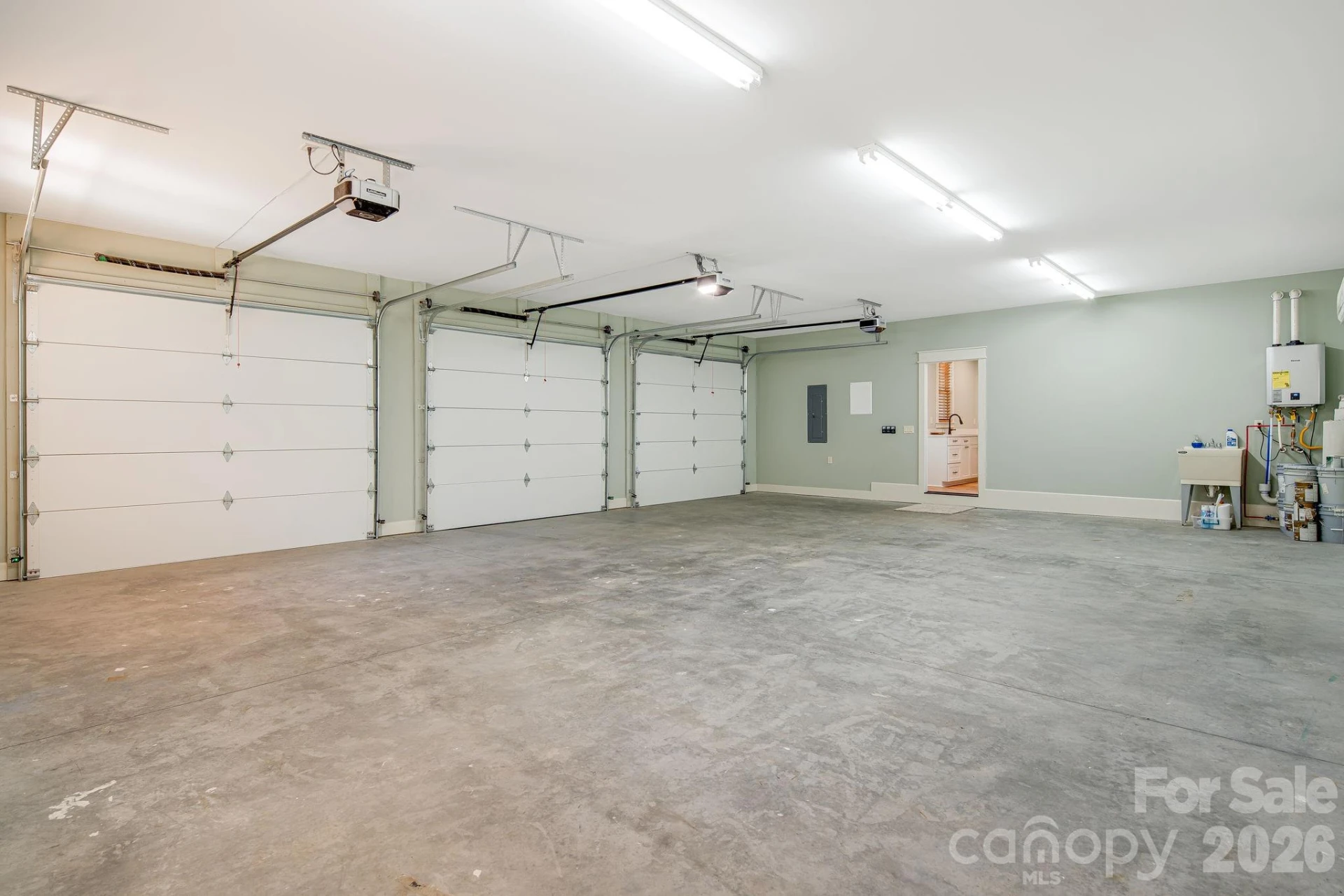 30 Shipman Parkway - Photo 37