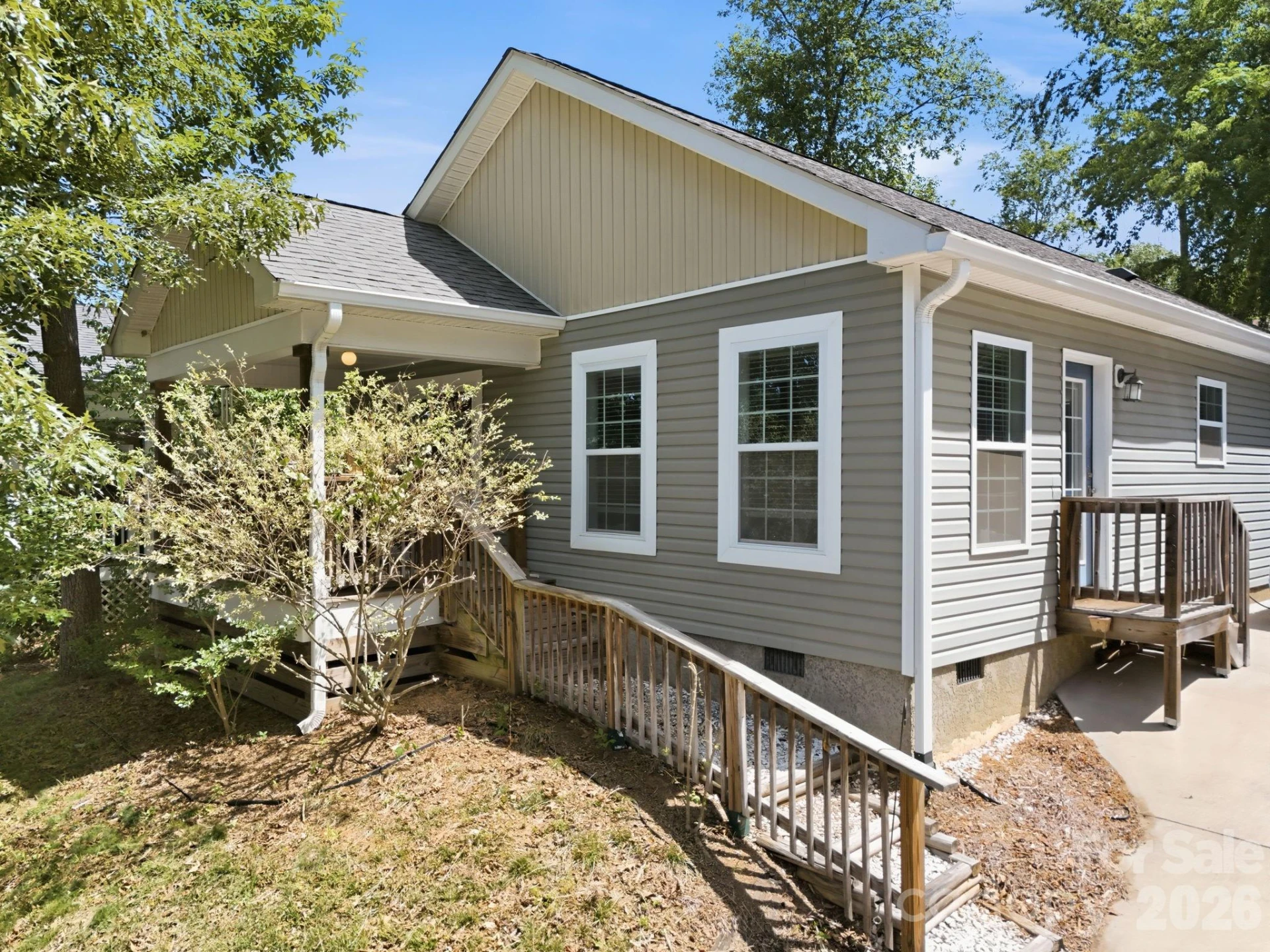 253 Brooklyn Lane - Photo 2