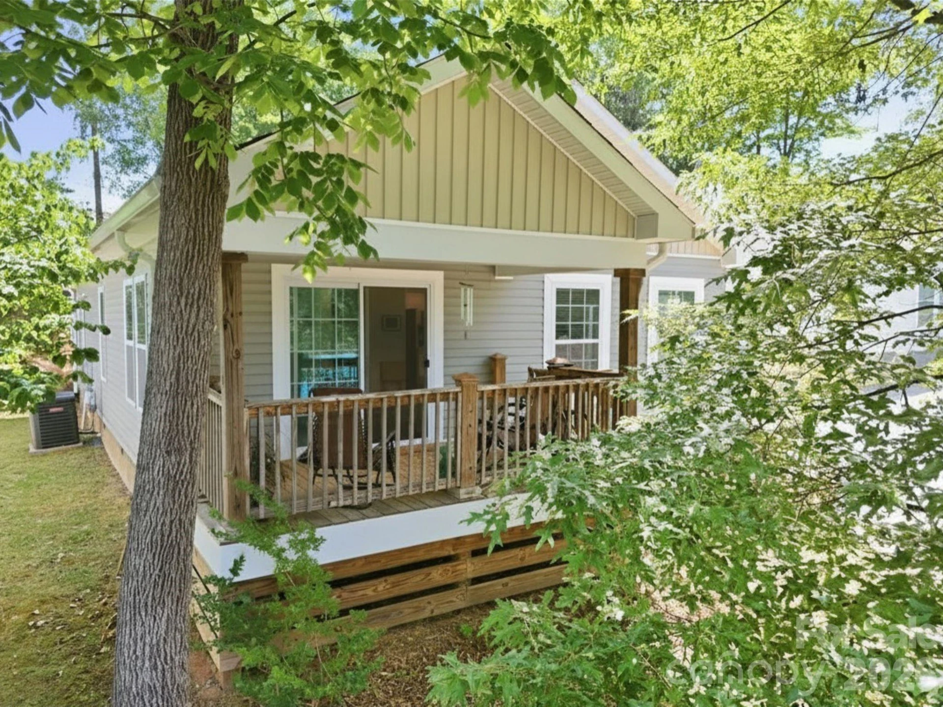 253 Brooklyn Lane - Photo 3