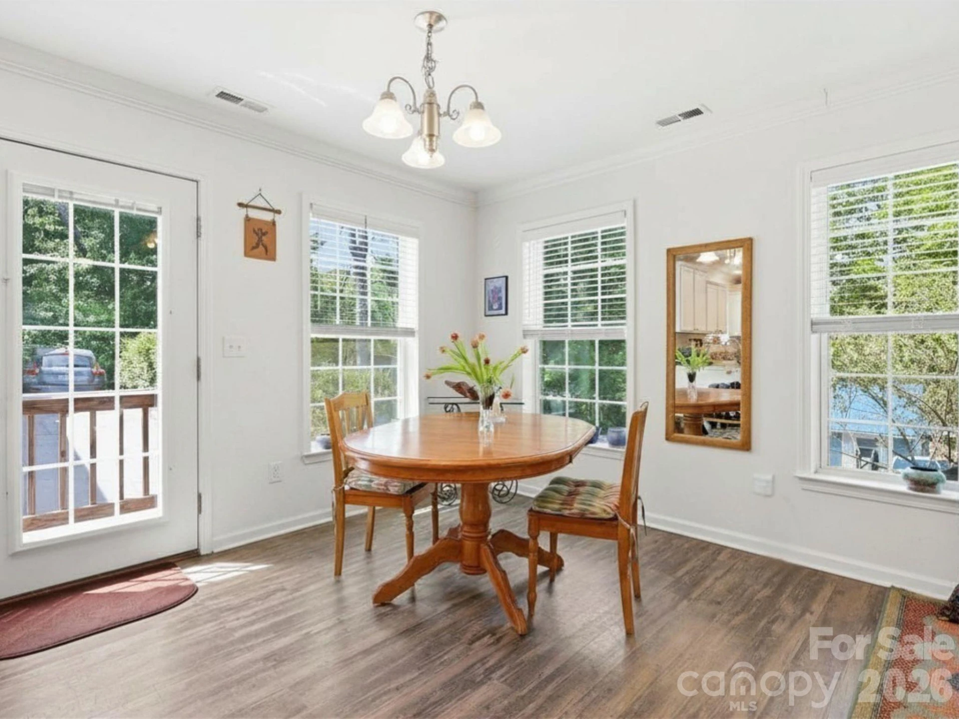 253 Brooklyn Lane - Photo 8