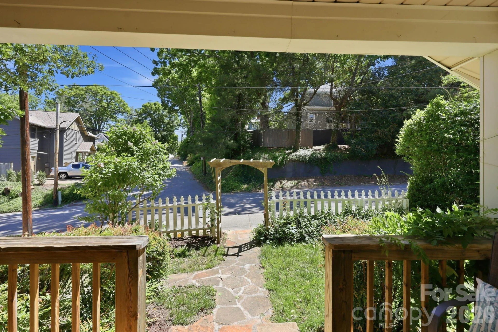 86 Annandale Avenue - Photo 44