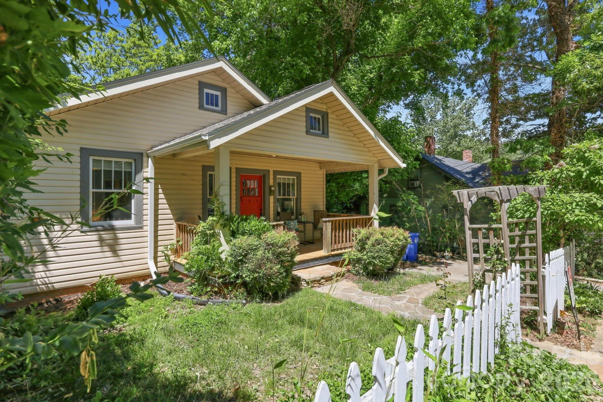 86 Annandale Avenue - Photo 45