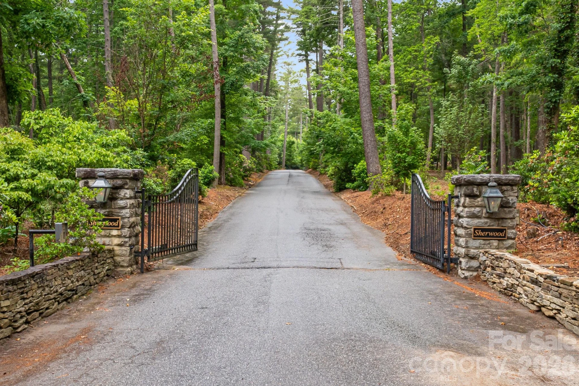 295 Roberts Lane N #9 - Photo 13