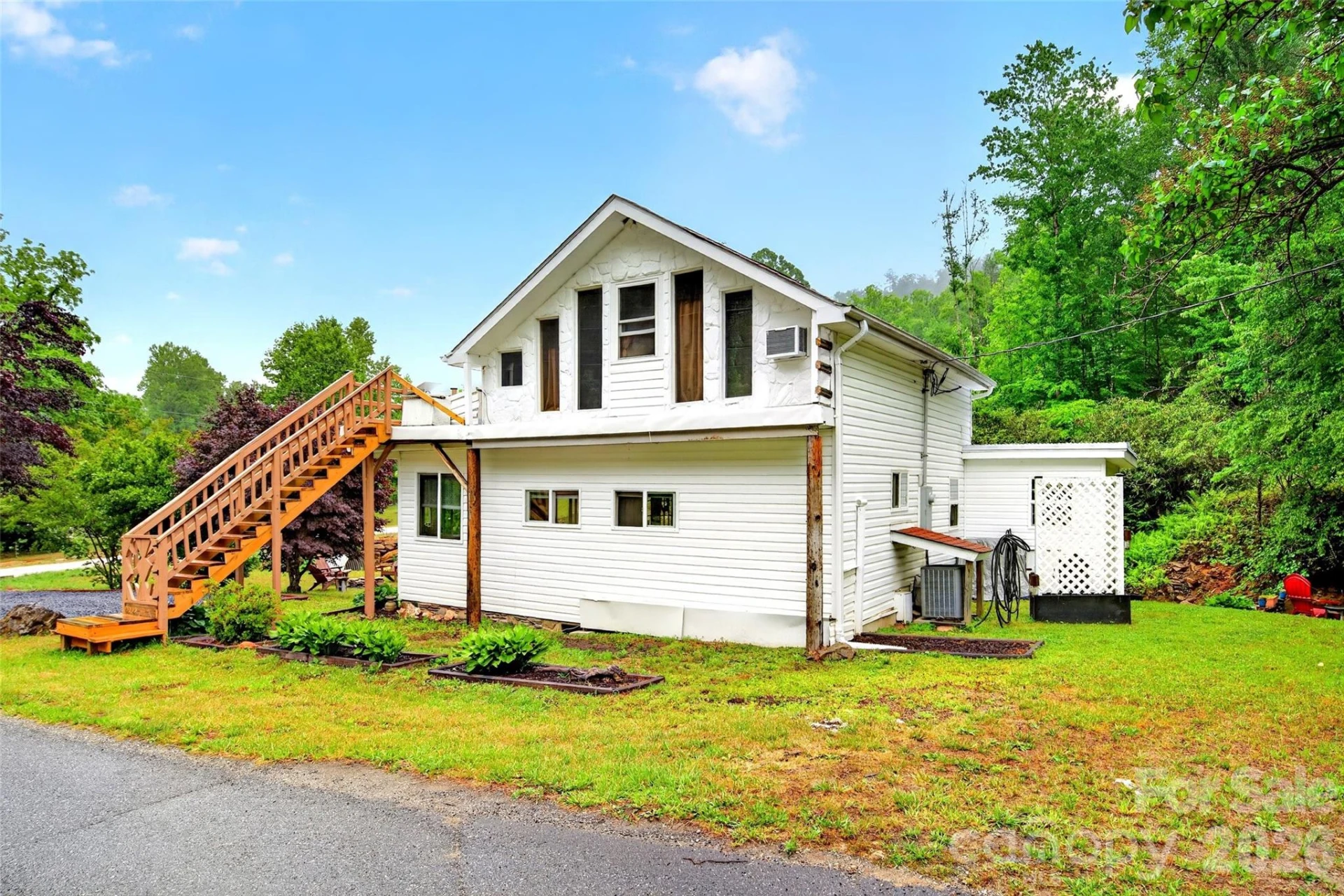 227 Locust Cove Road - Photo 2