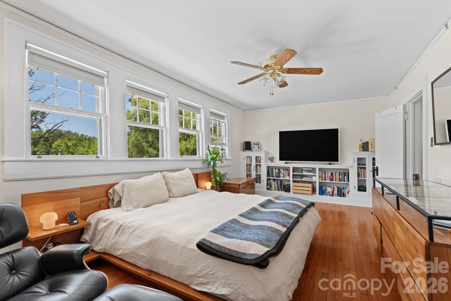 238 Forest Hill Drive - Photo 18