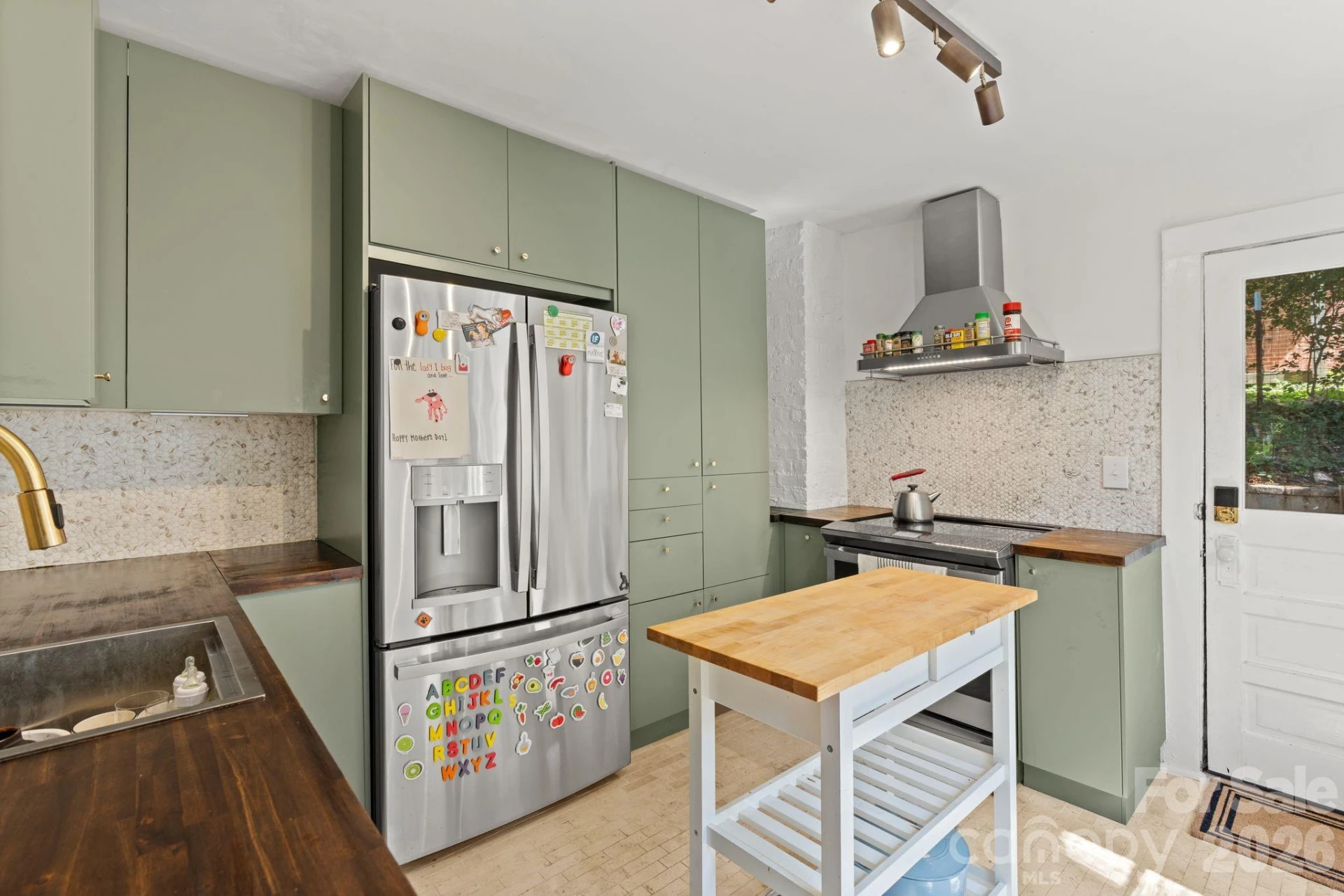 238 Forest Hill Drive - Photo 8