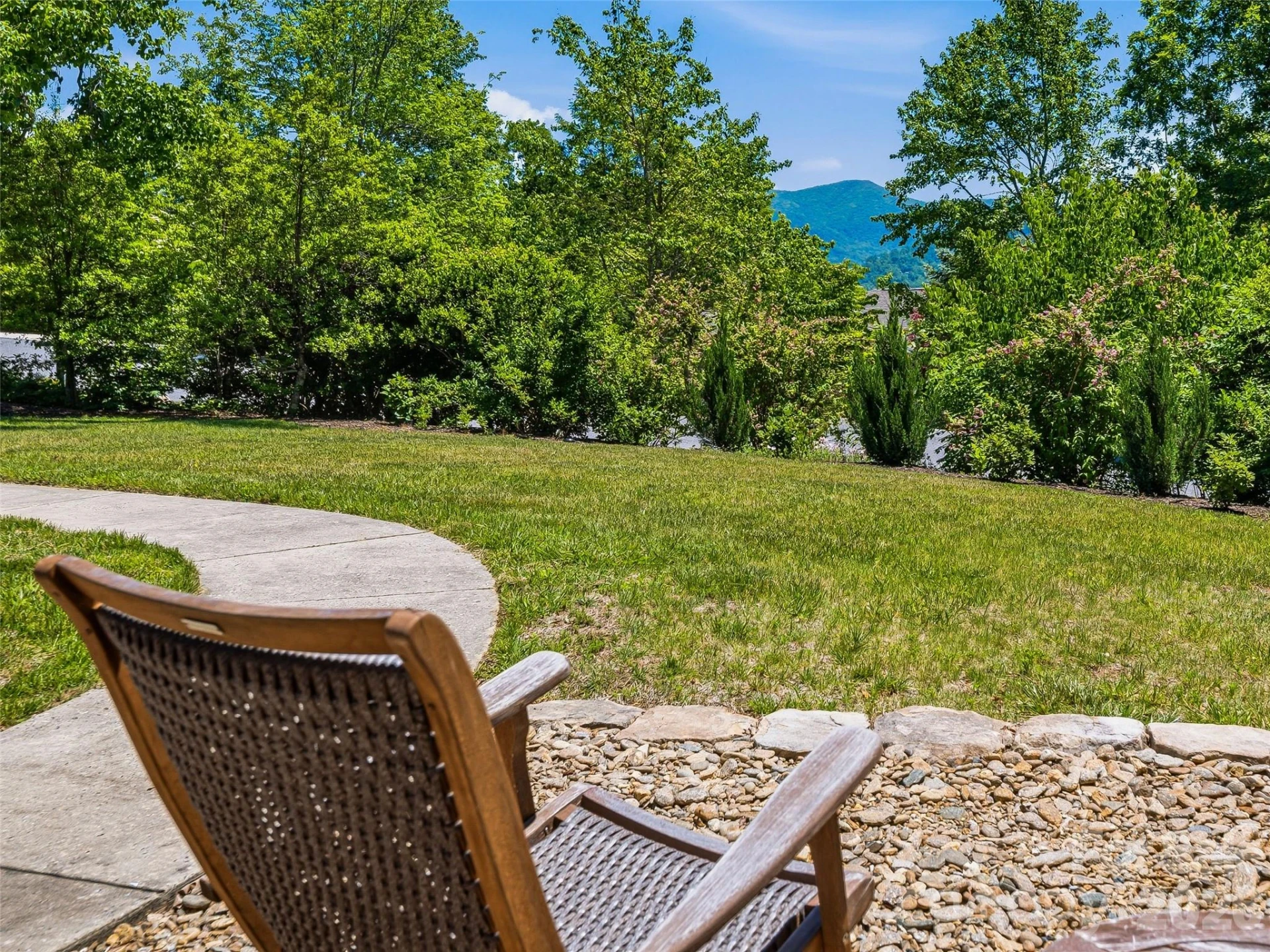 18 High Bluff Drive - Photo 5