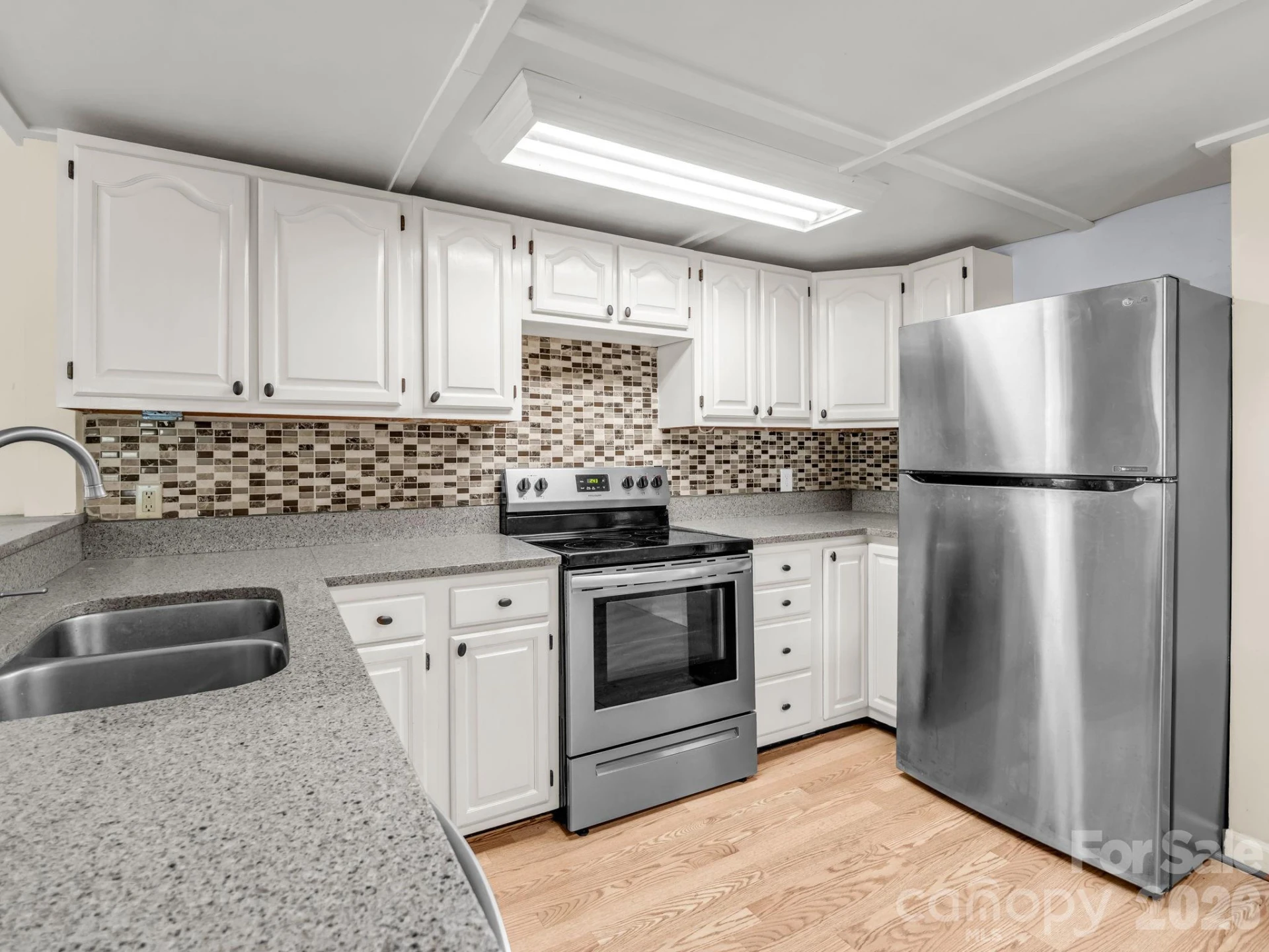 117 Willow Way - Photo 35