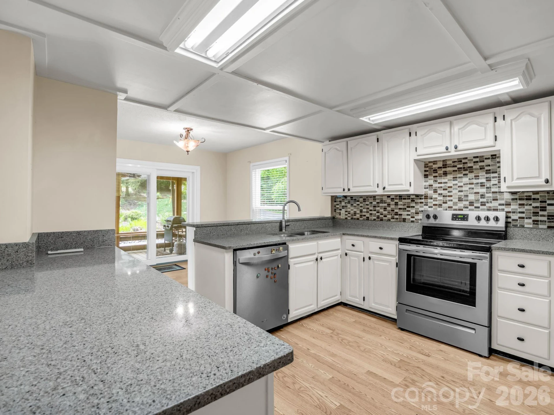 117 Willow Way - Photo 36