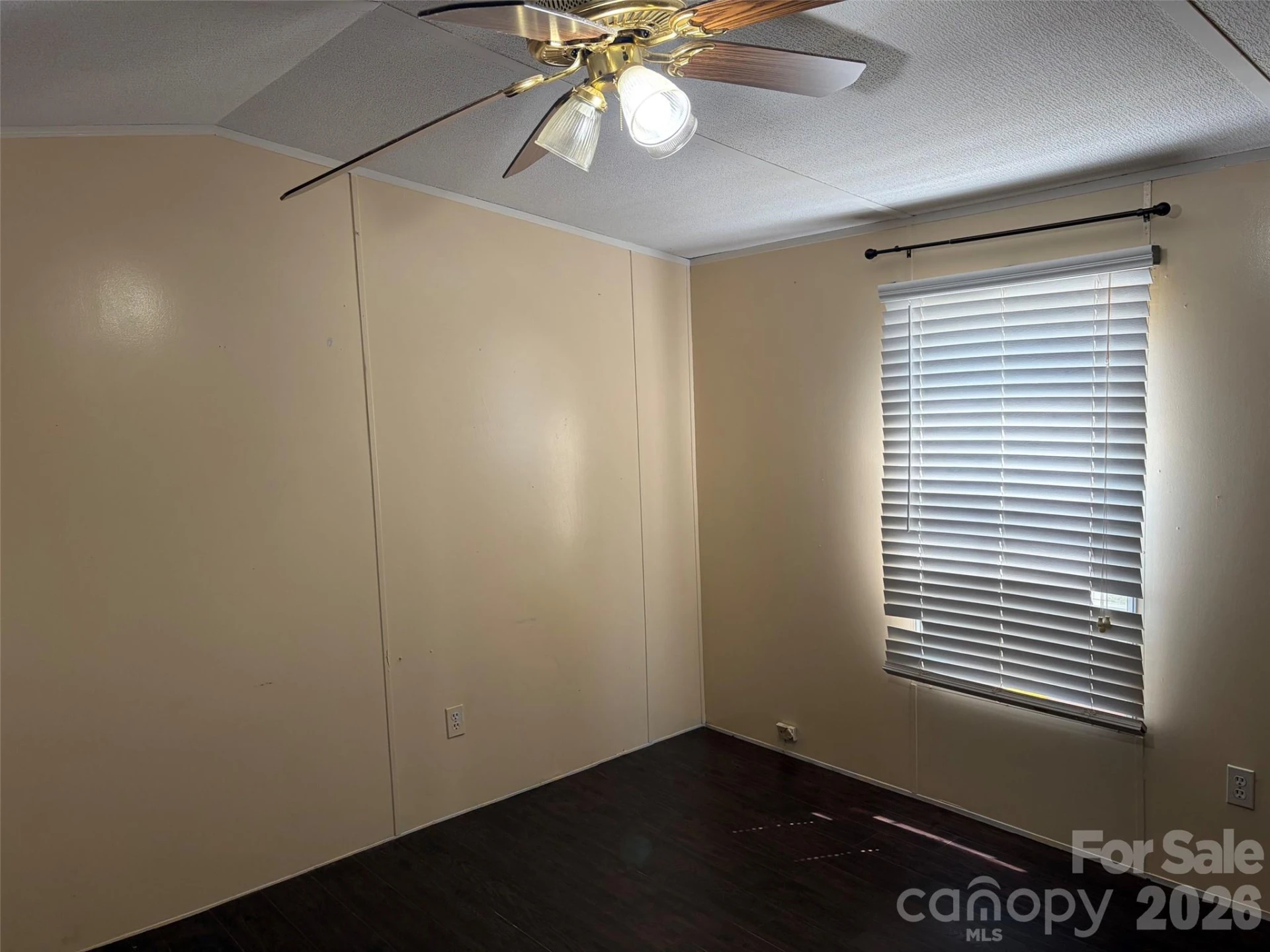 15 spring Street - Photo 11