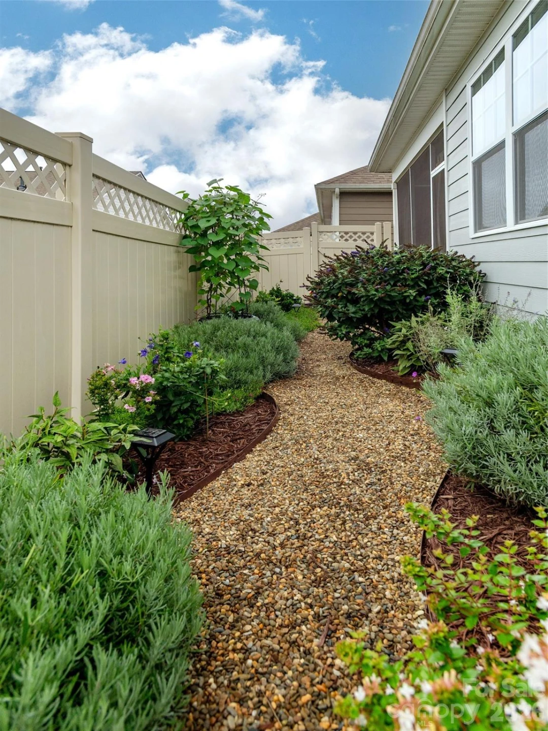 743 Summerfield Place - Photo 31