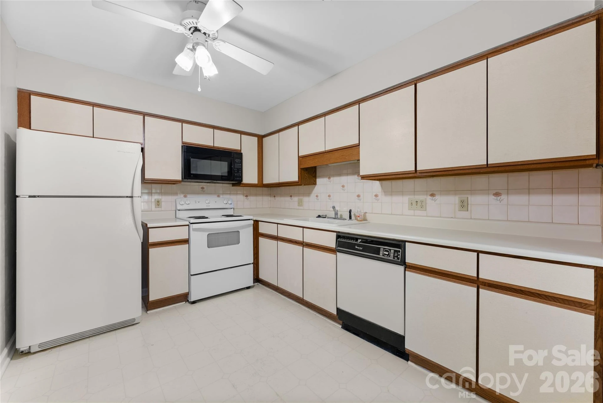 4102 Dominic Lane - Photo 4