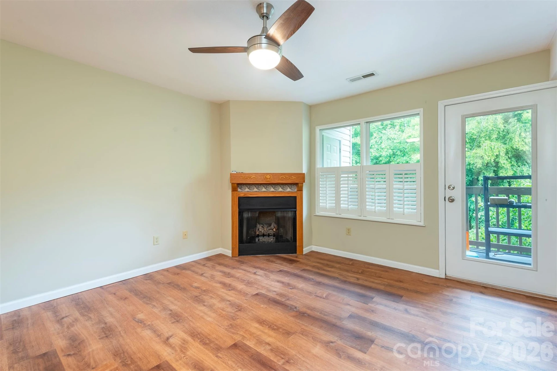 509 Carrington Place - Photo 2