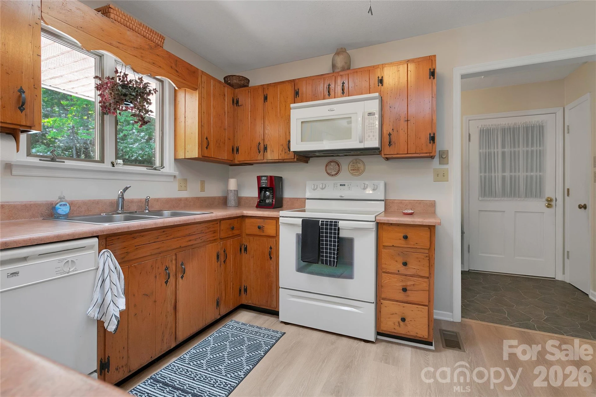 94 Sweetwater Lane - Photo 11