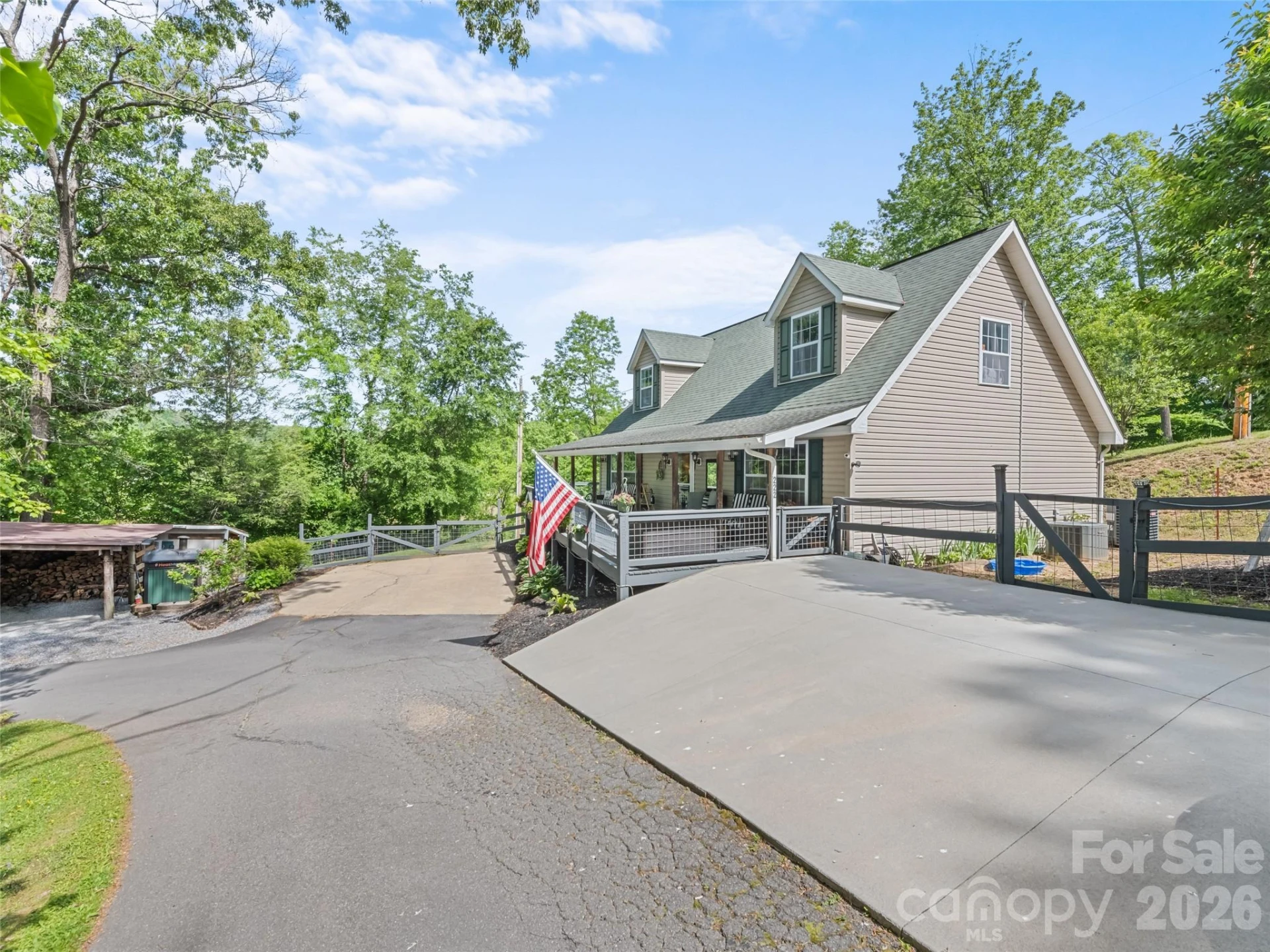 222 Thistle Ridge - Photo 3