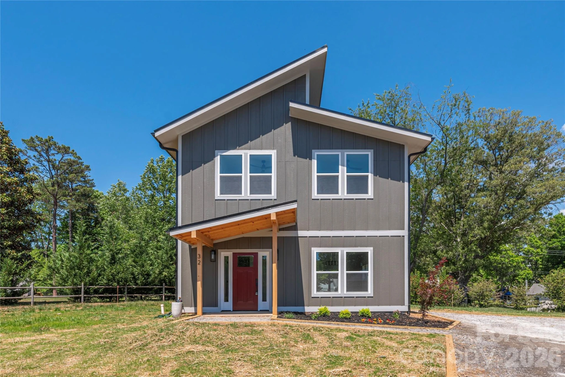 32 Oak Hill Road - Photo 2