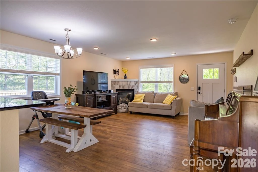 101 Towne Place - Photo 5