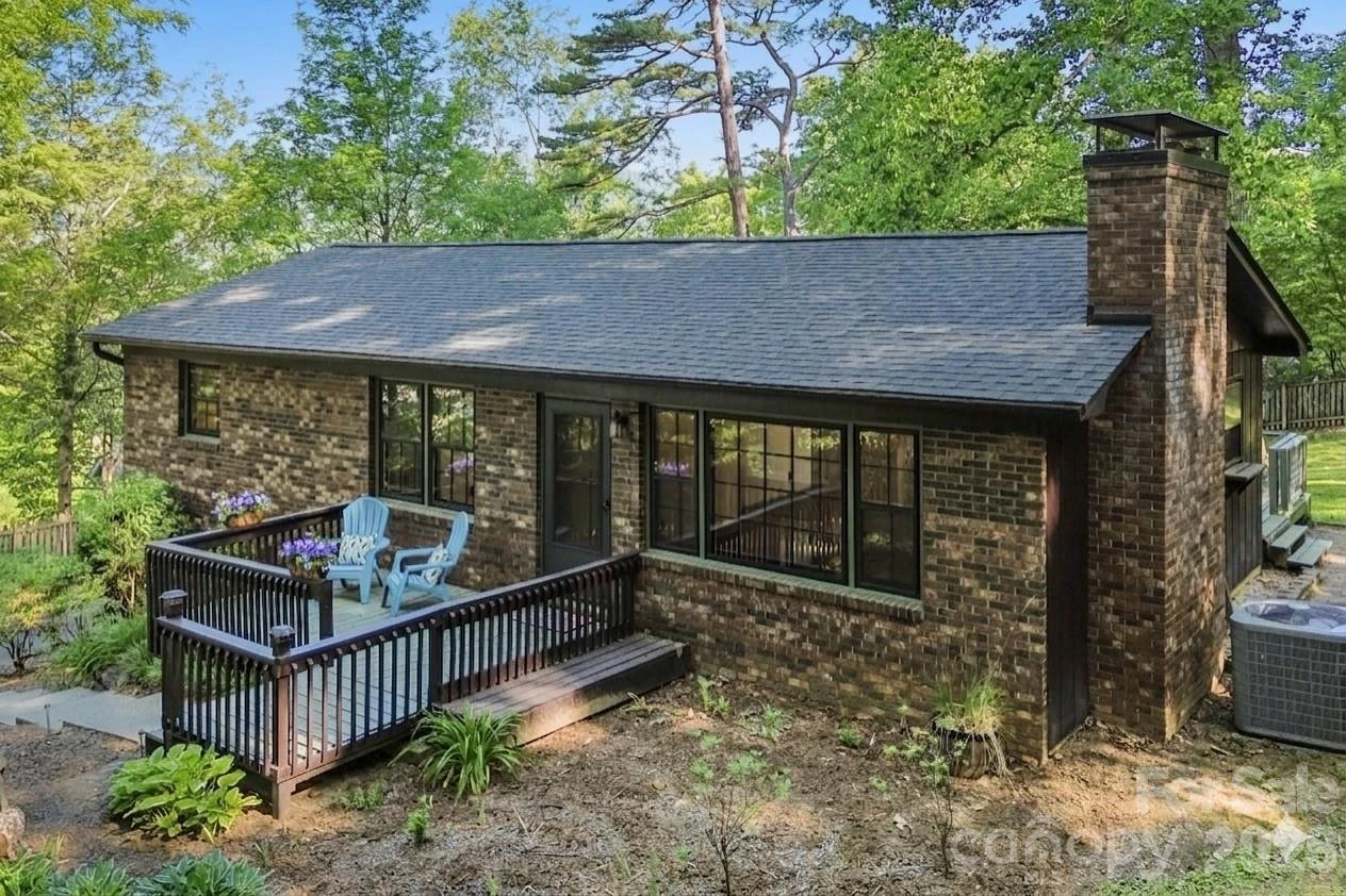 38 Nixon Terrace