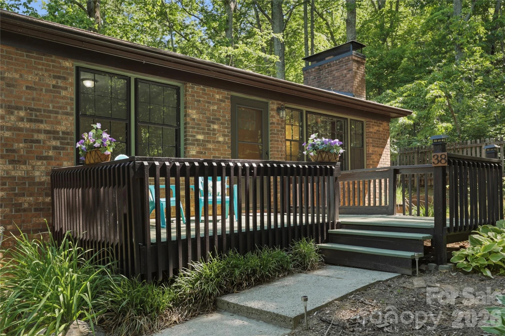 38 Nixon Terrace - Photo 5