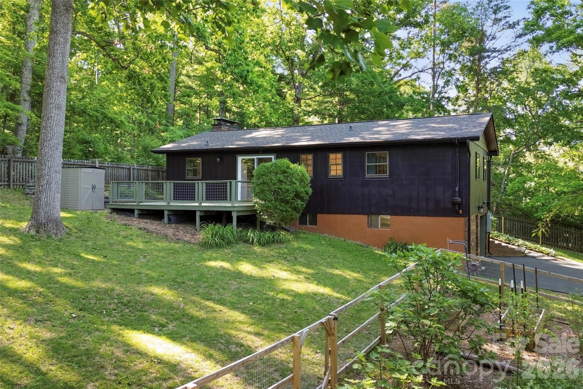38 Nixon Terrace - Photo 36