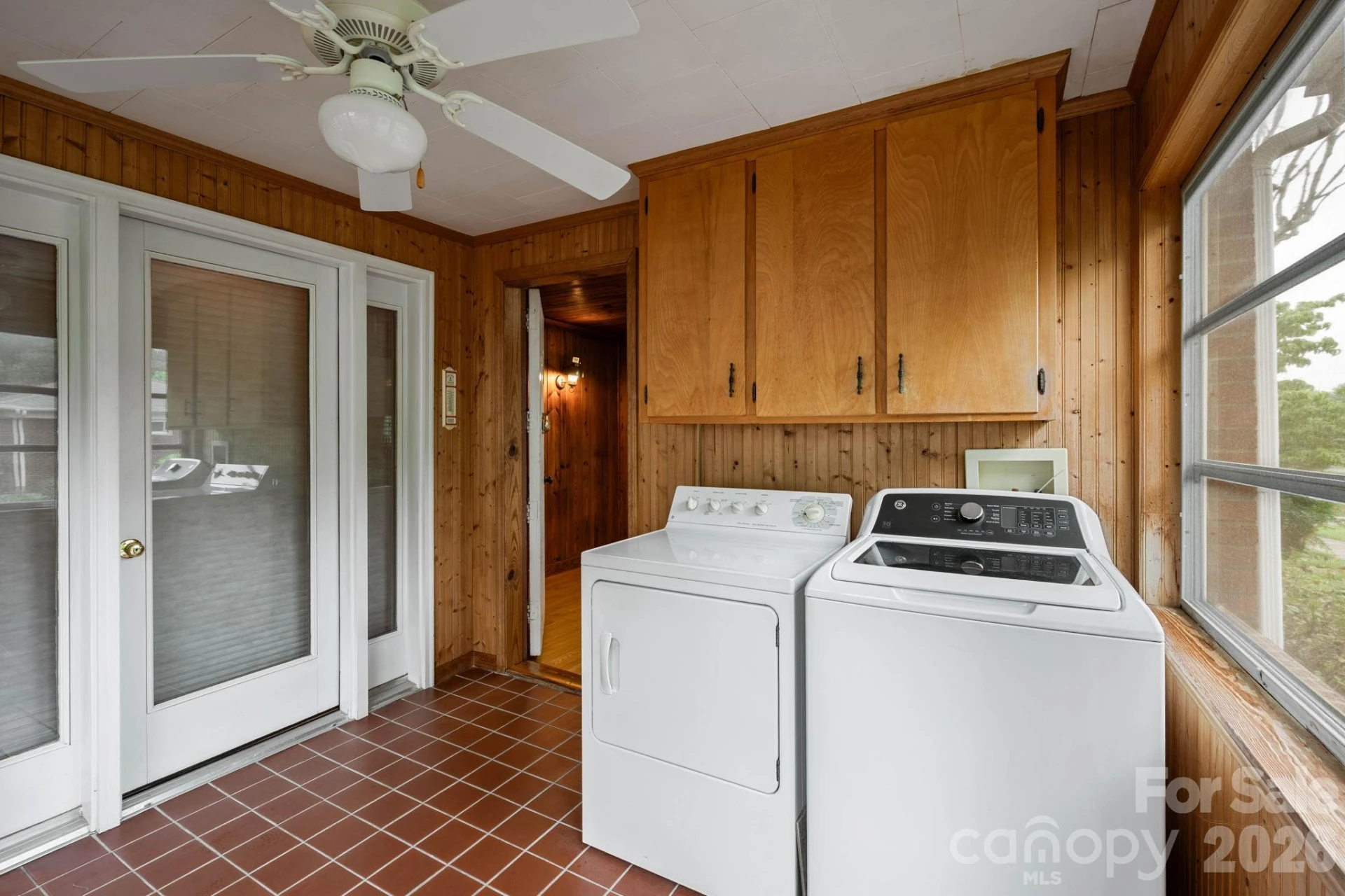 191 Thompson Road - Photo 26