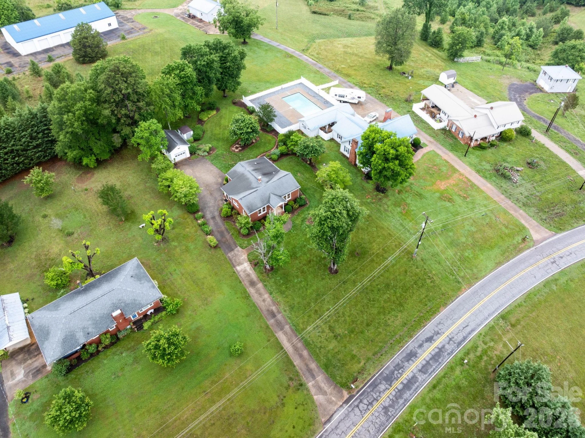 191 Thompson Road - Photo 32