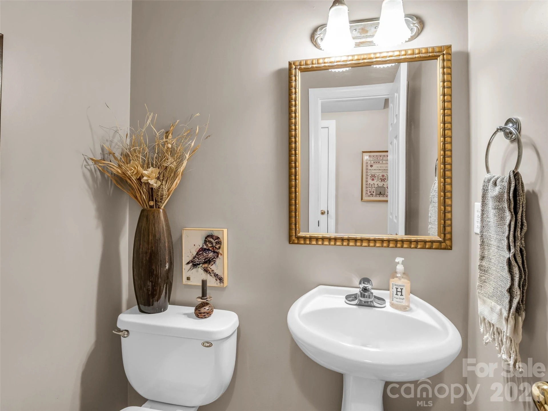 1042 Columbine Road - Photo 22