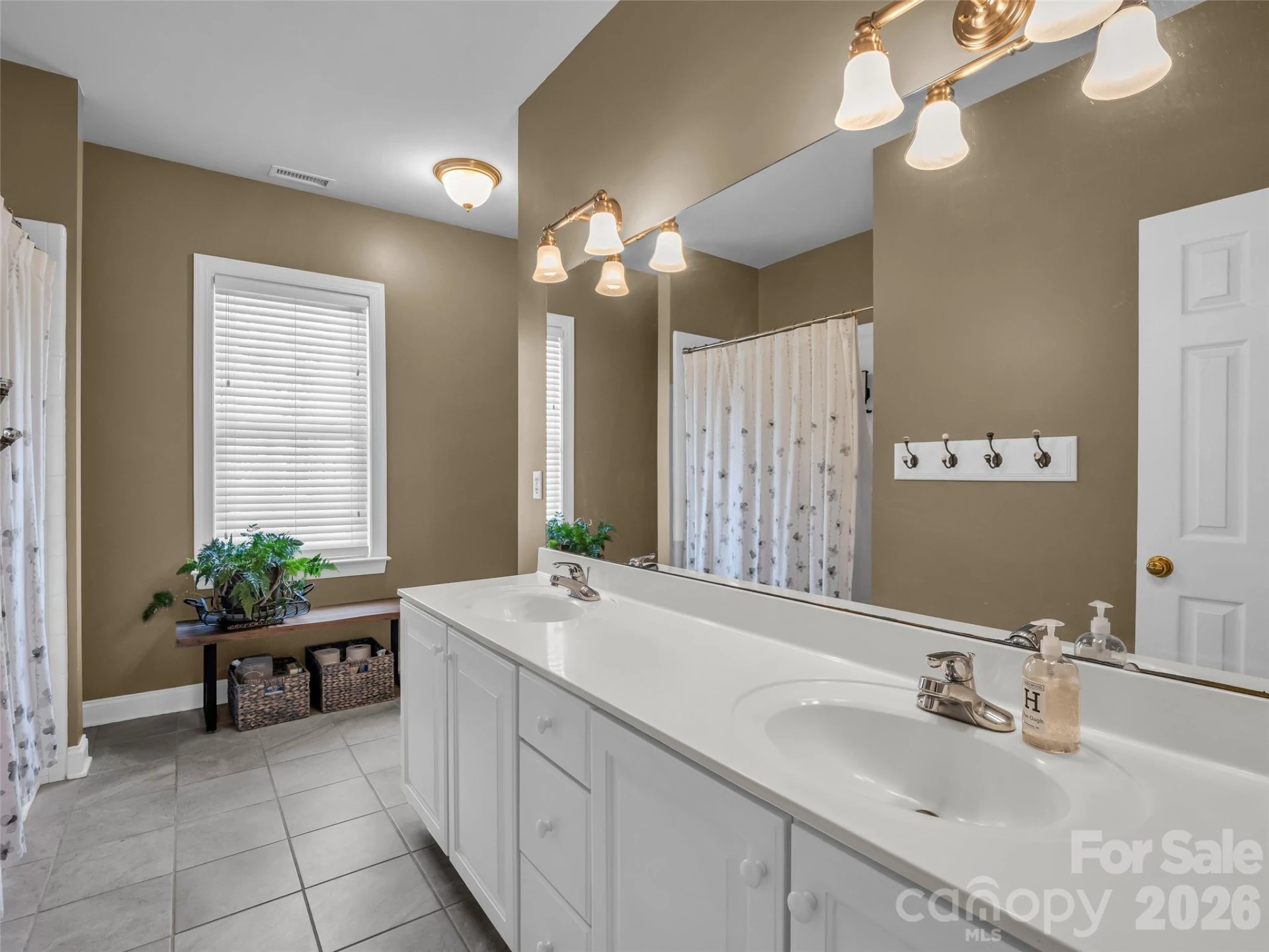 1042 Columbine Road - Photo 27